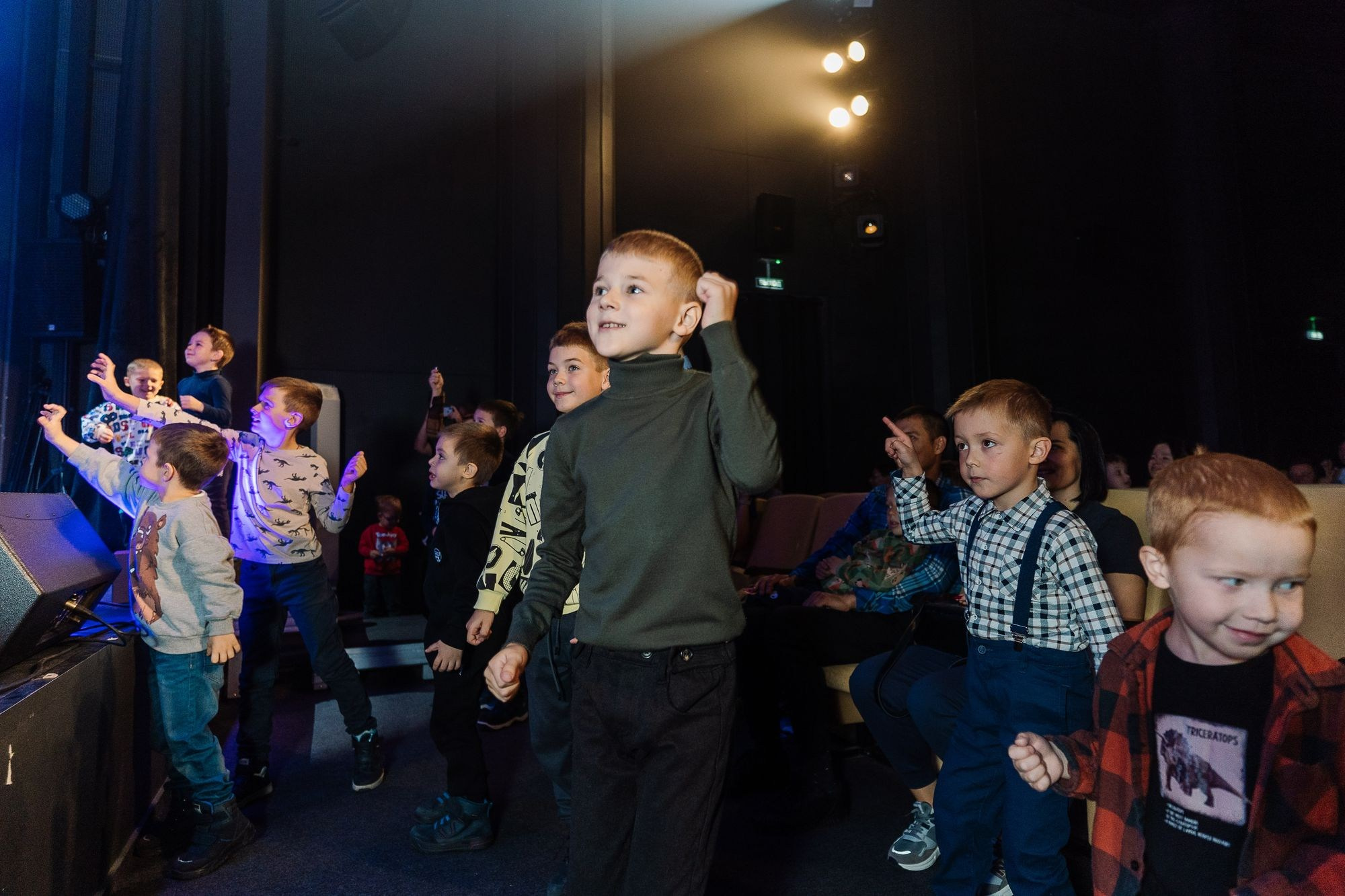 «Автоботы: Битва за Кибермир»