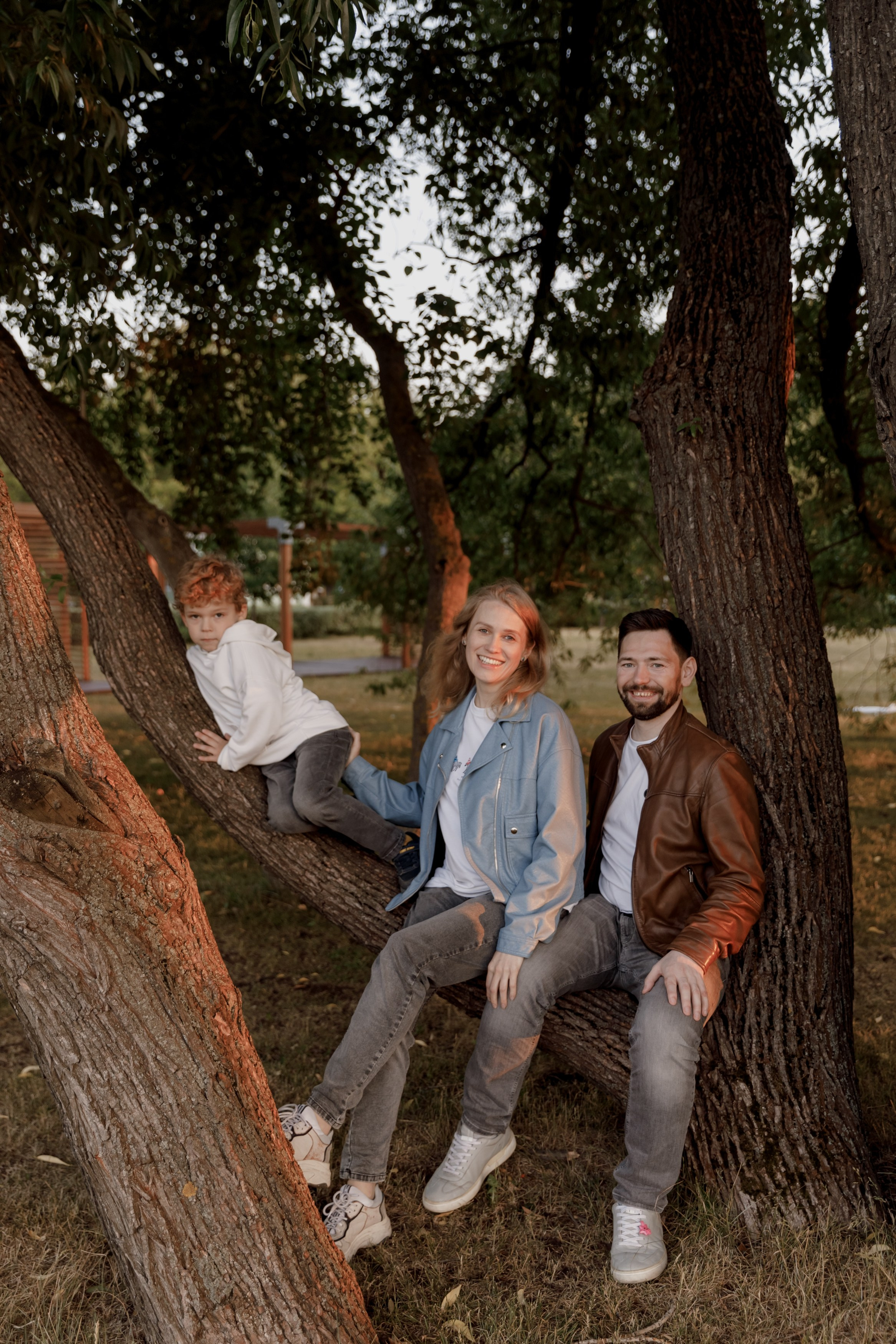 Grisha, Olya, Leo. Destination wedding photographer Mary Korenchuk