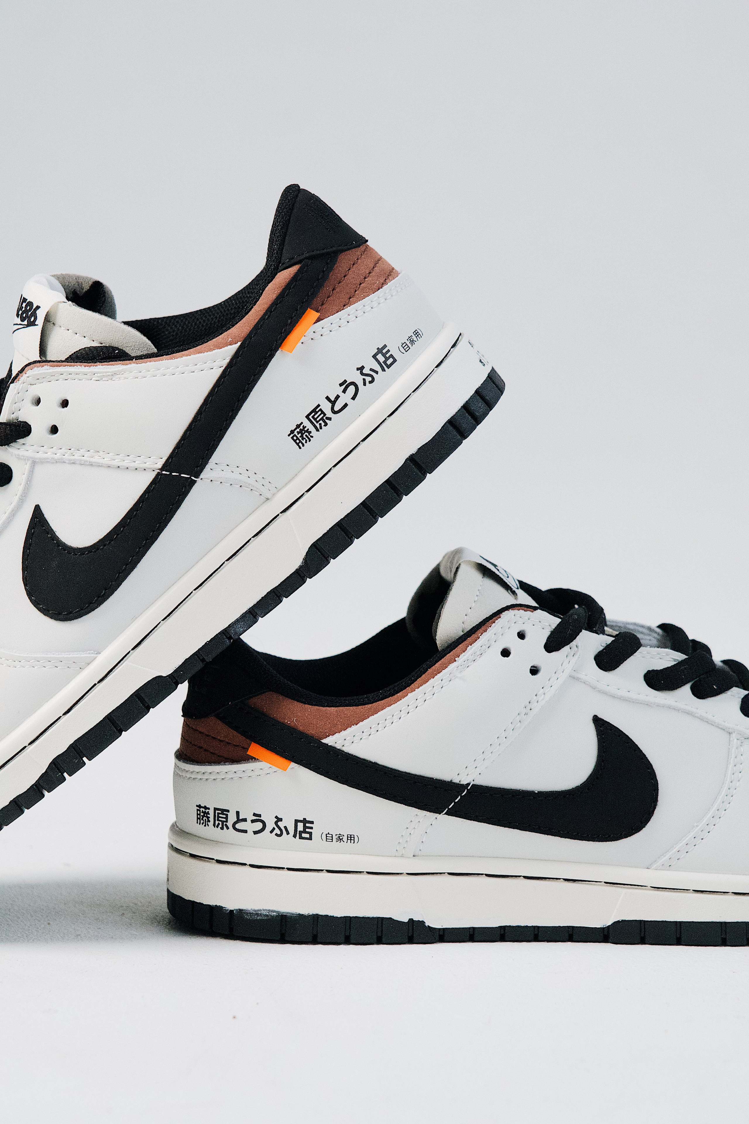 Sneakers. Photokoval.ru