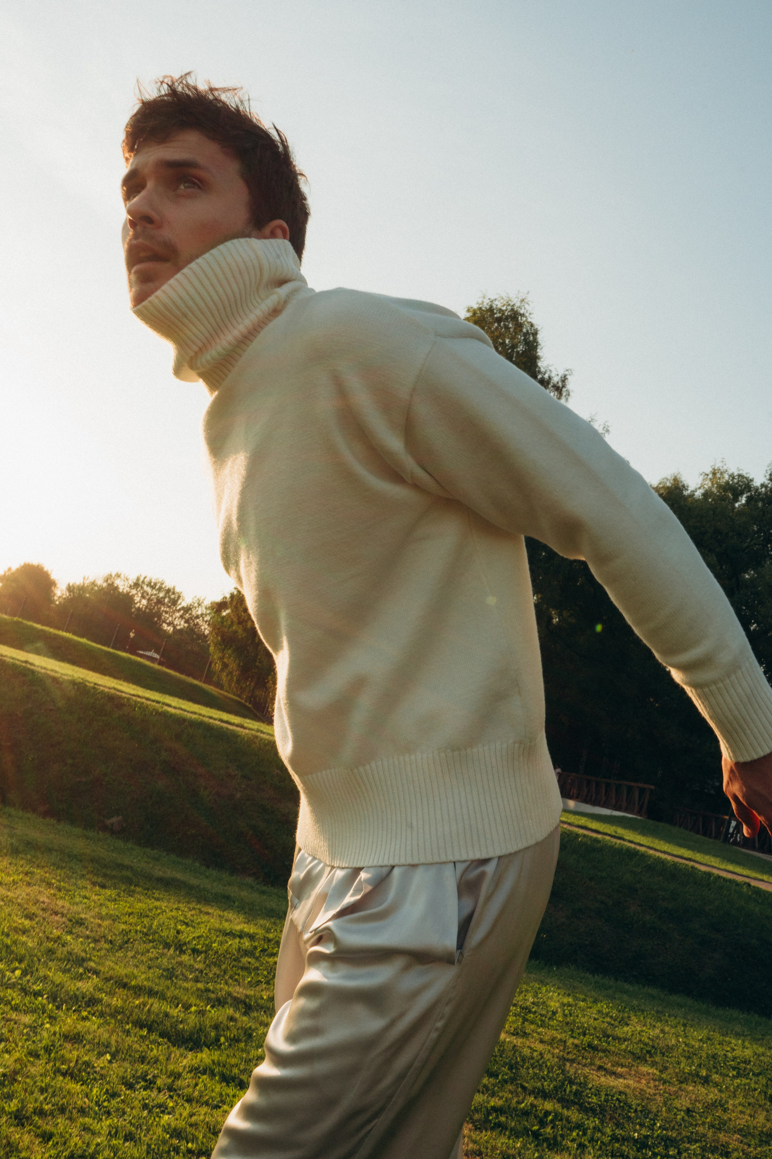 Портфолио Парня модели Глеб Русанду. Продакшен г. Москва съемка мужской одежды, мужские модели, фото и видео, организация под ключ