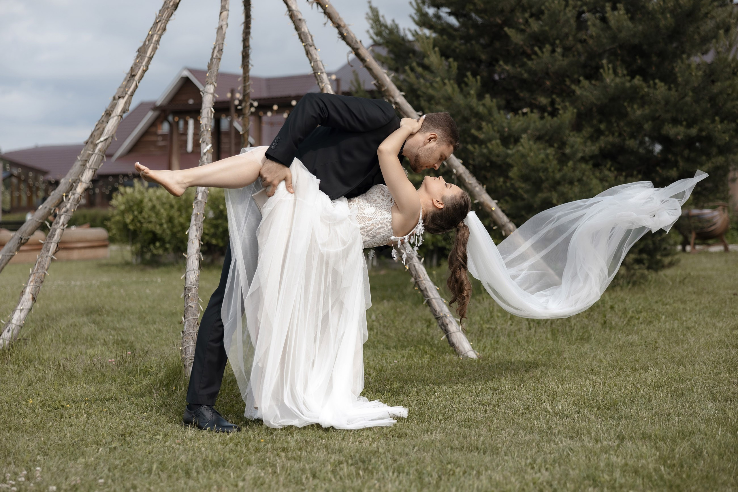 Артем и Вера. Свадебный фотограф и видеограф Юрий и Эля Дубинины