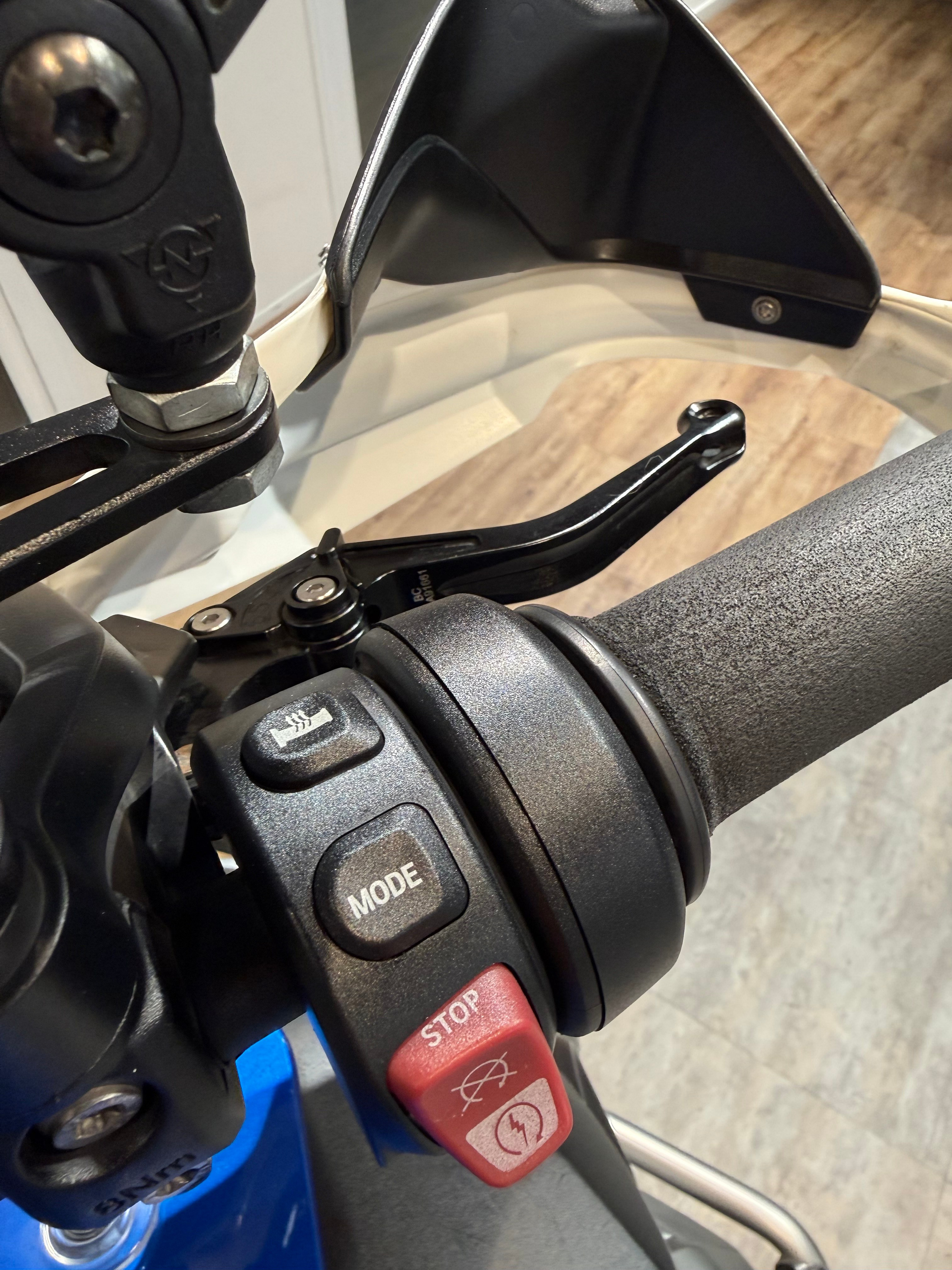 BMW R1250GS ADV Rallye HP. Hello Davidson, Москва. Только хорошие мотоциклы…