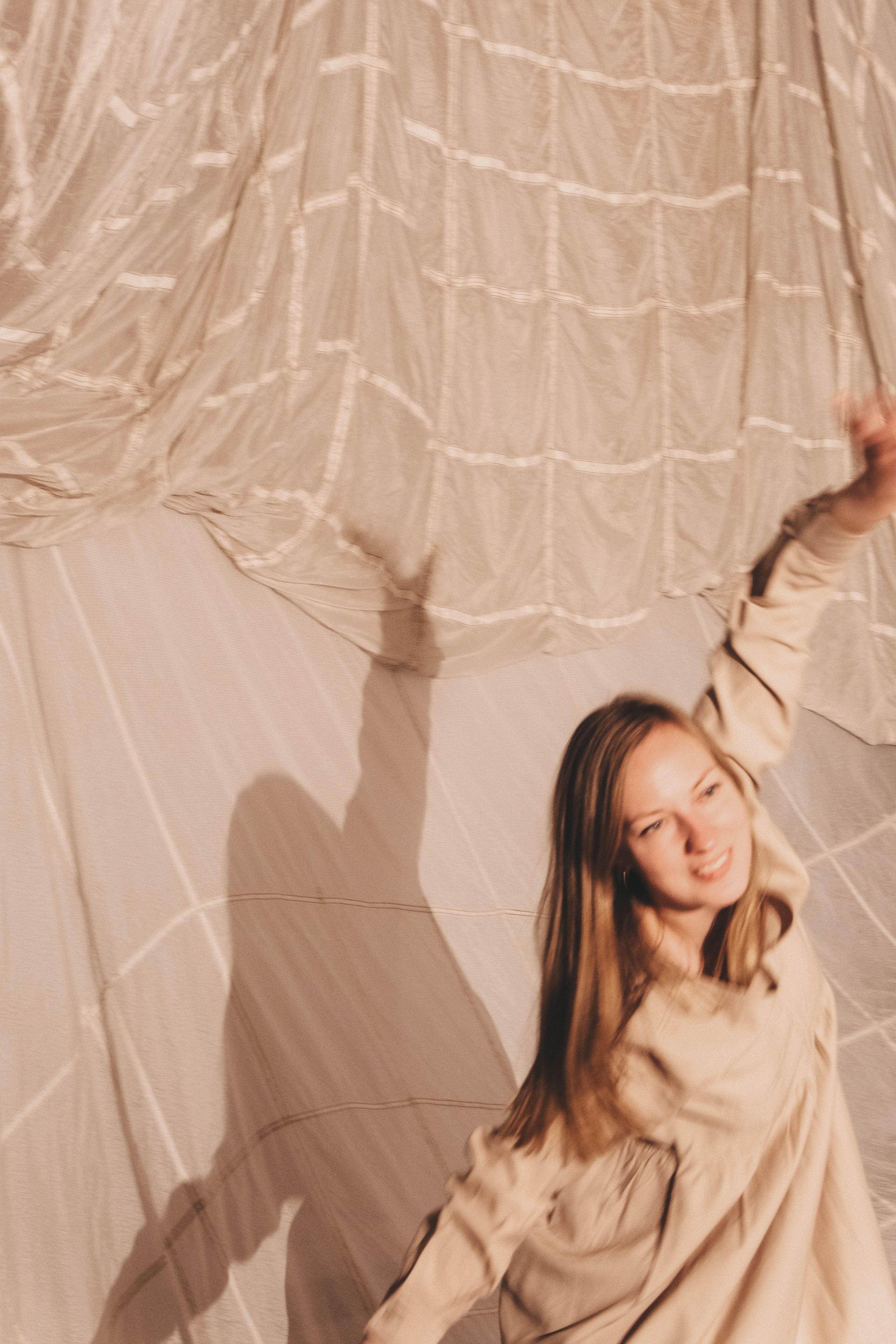 From in(out)side / photo-dance therapy. Алисия Гадеева | Концептуальный фотограф mixed media | Санкт-Петербург