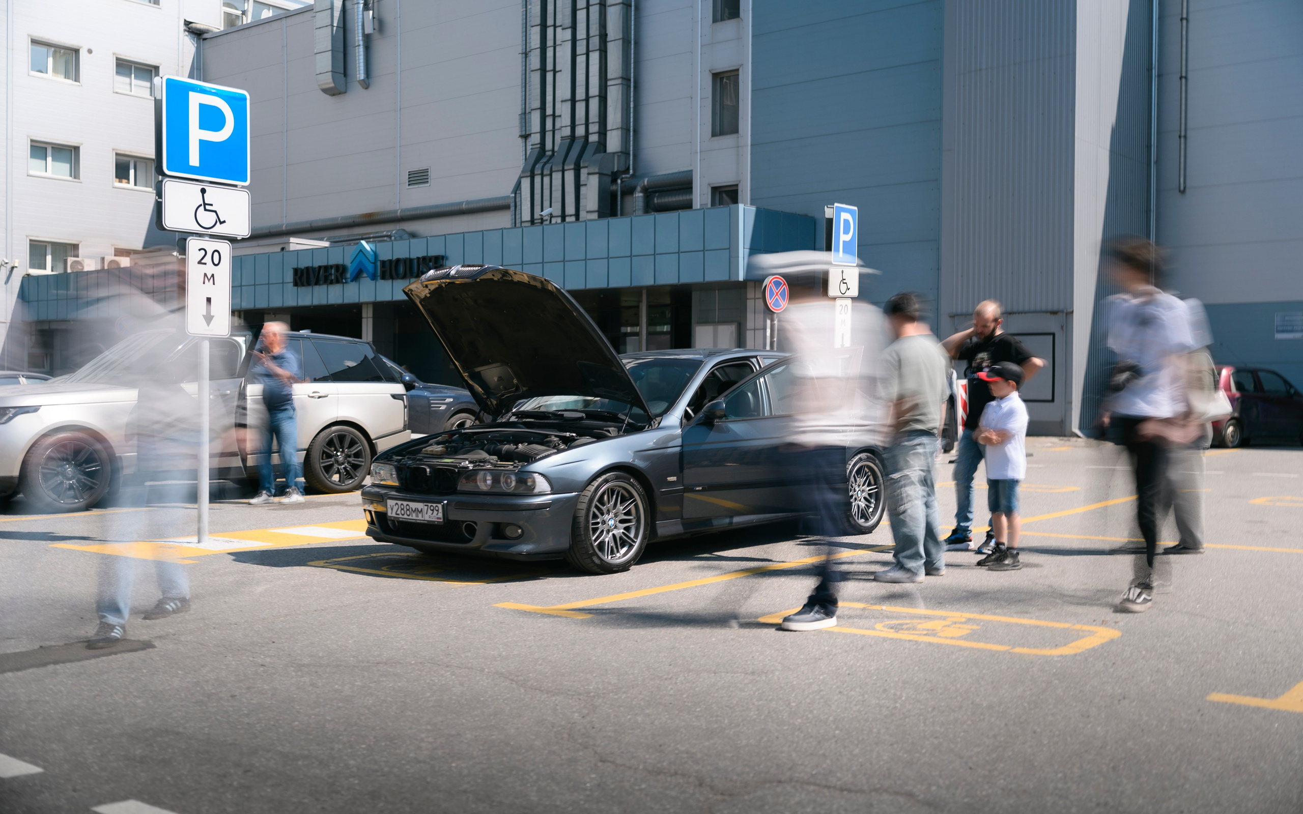 Cars and Coffee 14/06/25. Автомобильный фотограф Антон Цырулев