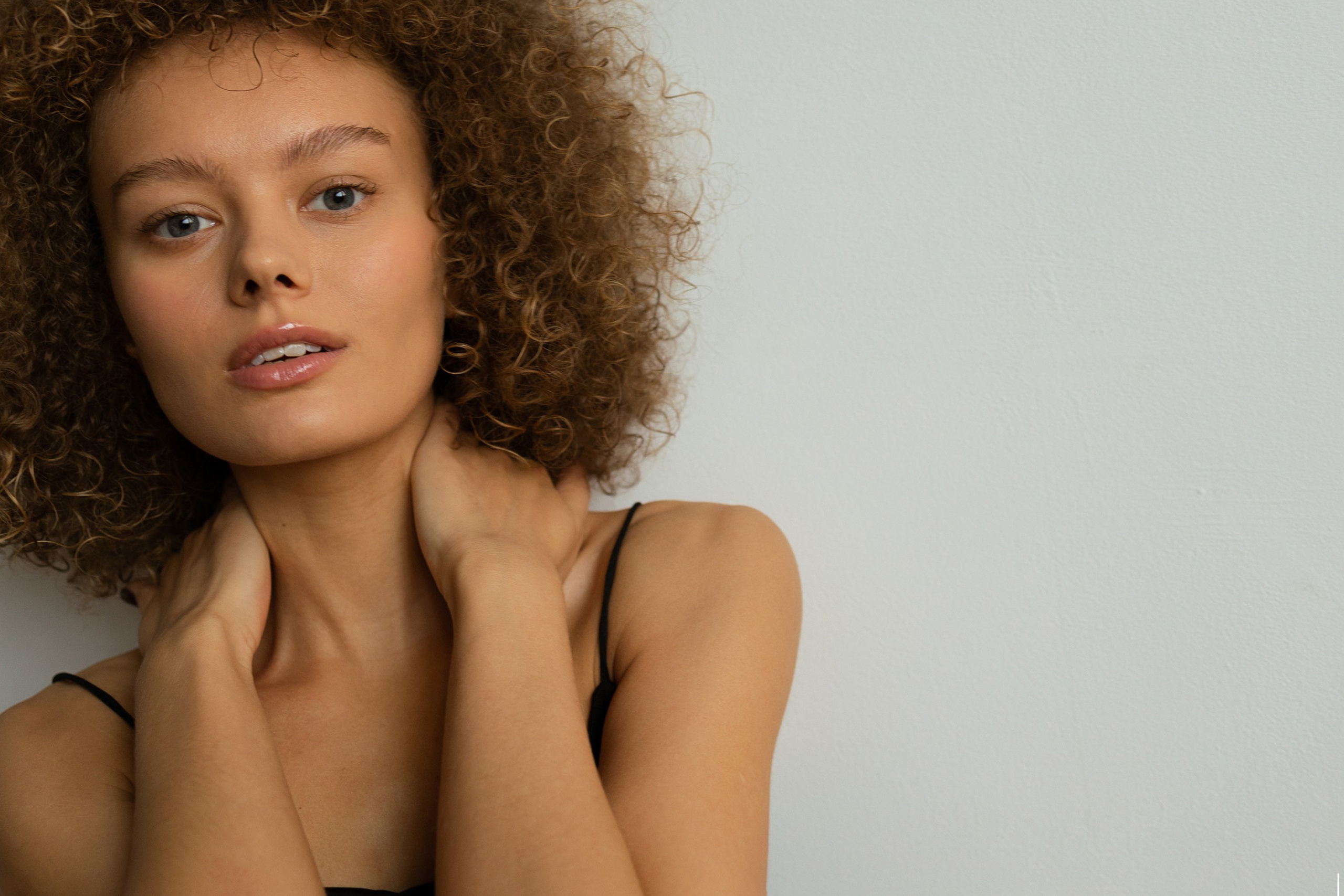 Женский портрет. Портретный фотограф СПб, женский фотограф, минимализм и эстетика