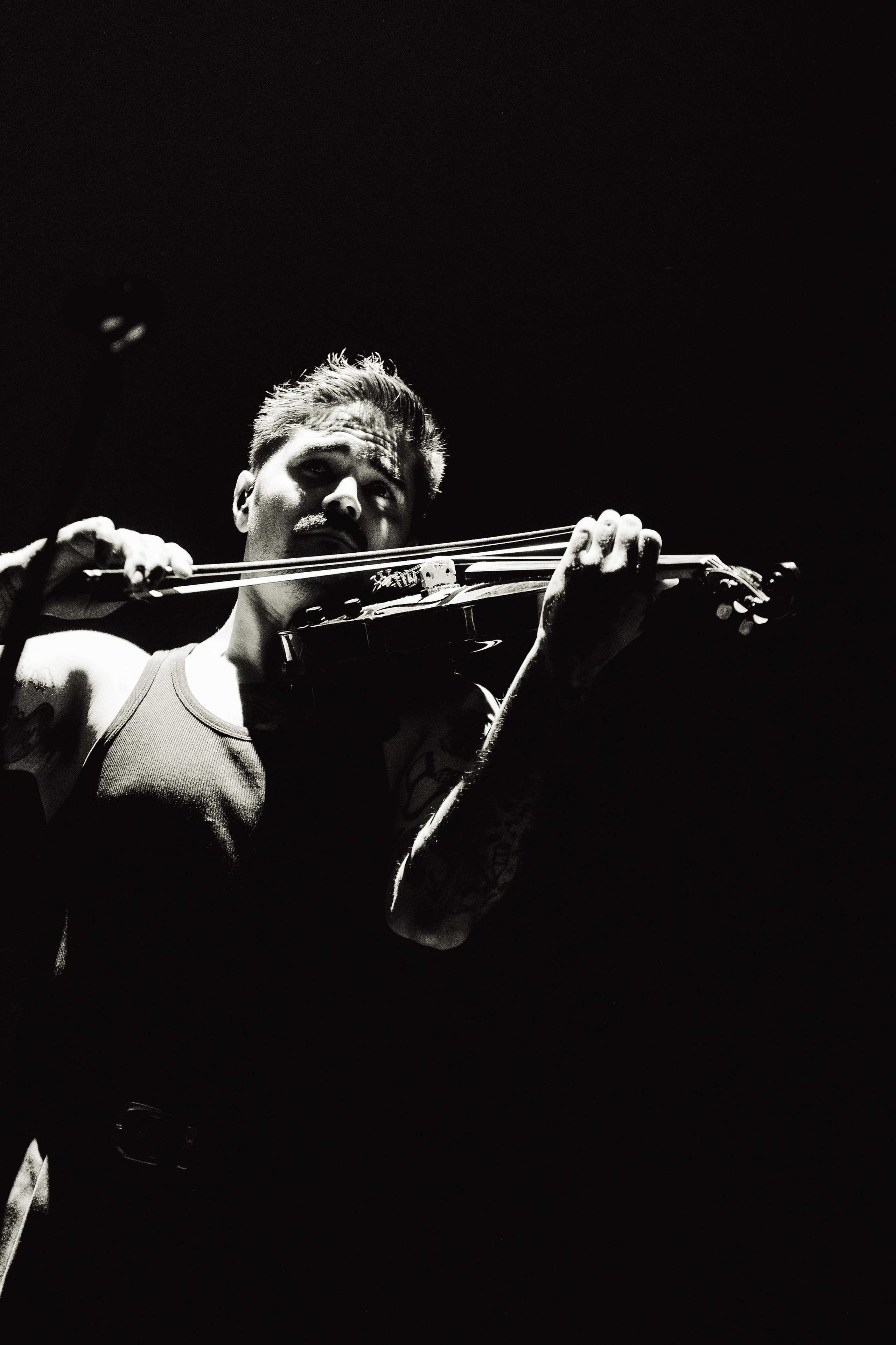 THE HATTERS В ВТБ АРЕНЕ 16.10.25. Концертный и репортажный фотограф в Москве и Санкт-Петербурге Мария