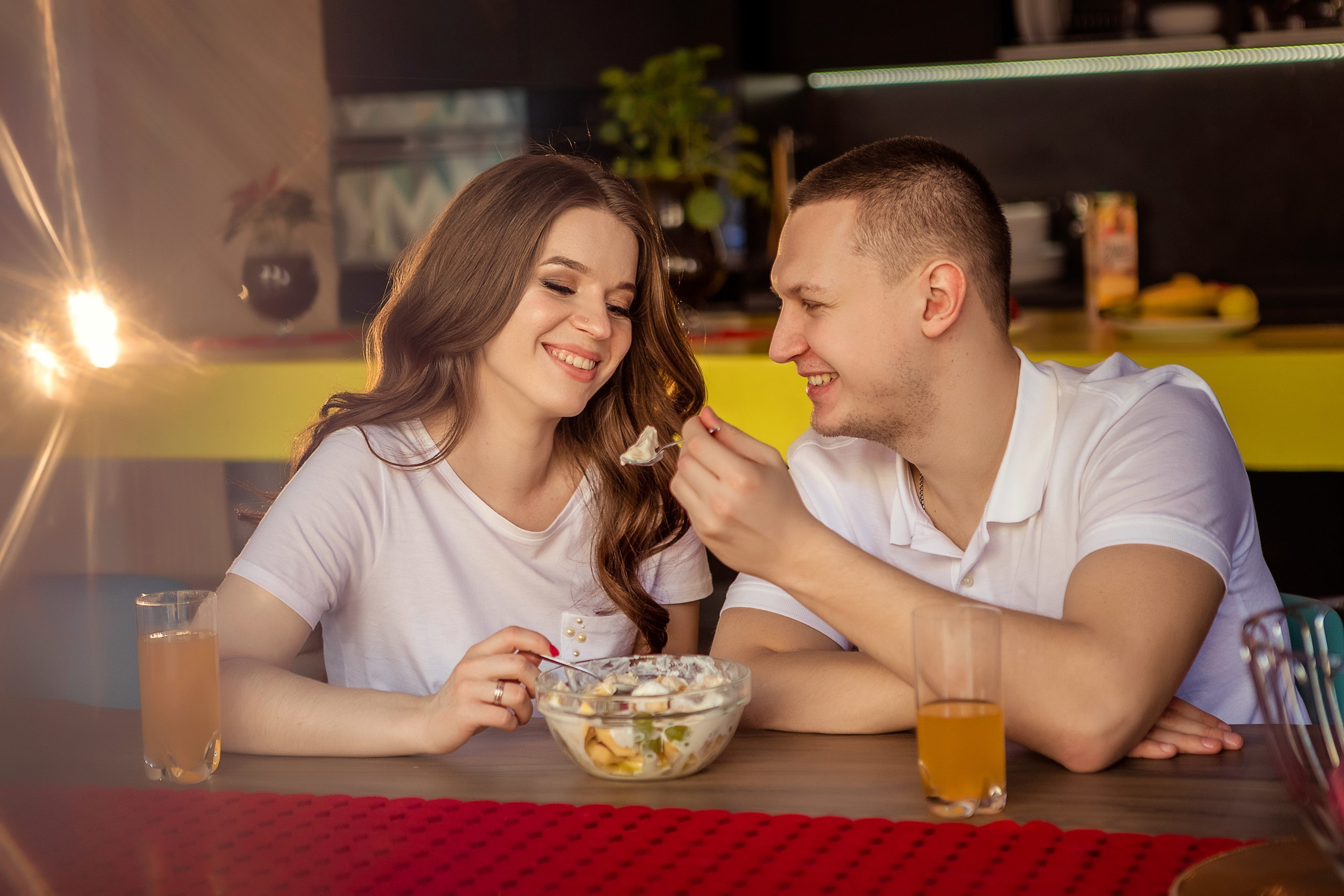 Молодость, любовь и витамины). Свадебный фотограф в Санкт-Петербурге