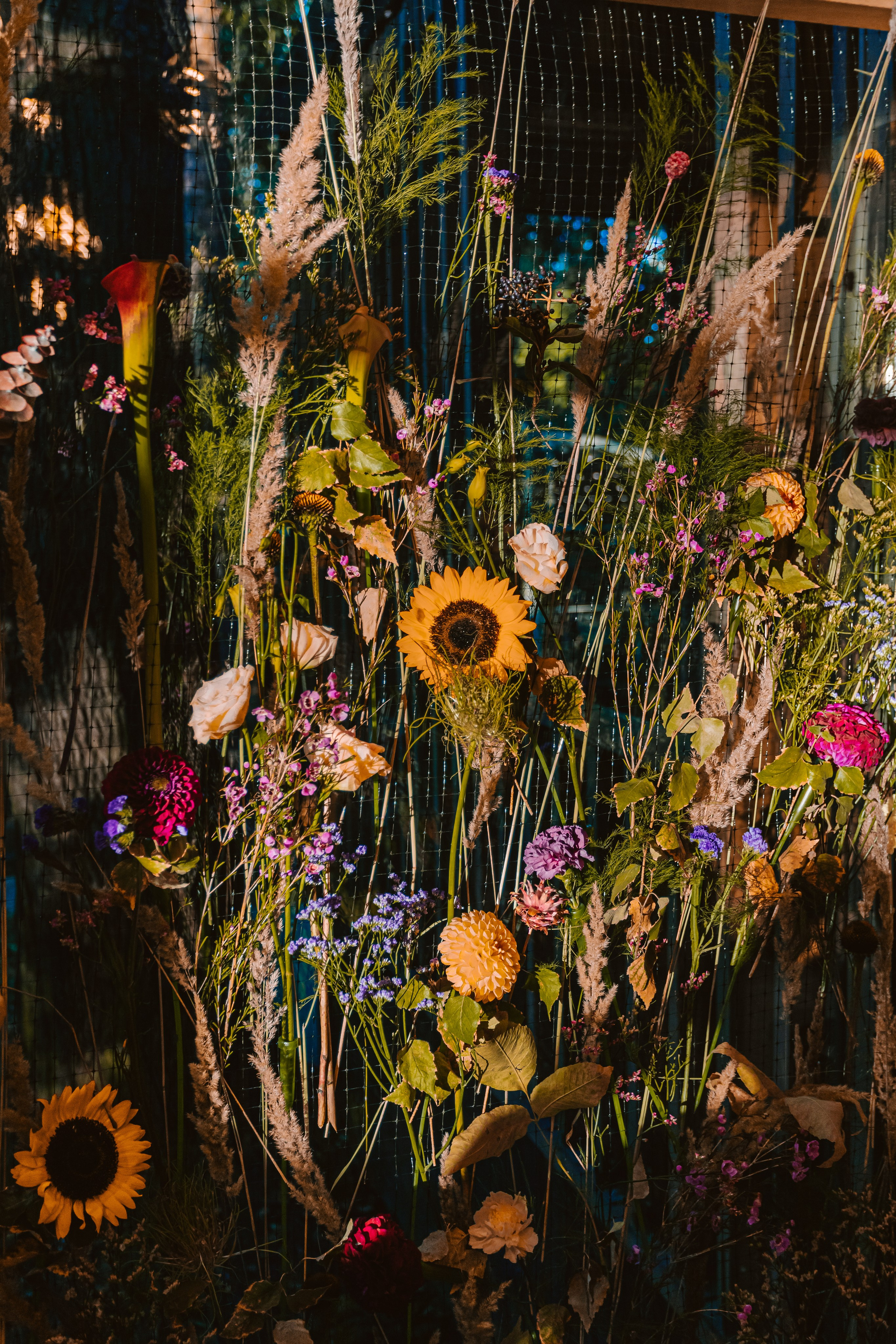 ЛЮБОВЬ В ЗОЛОТЕ