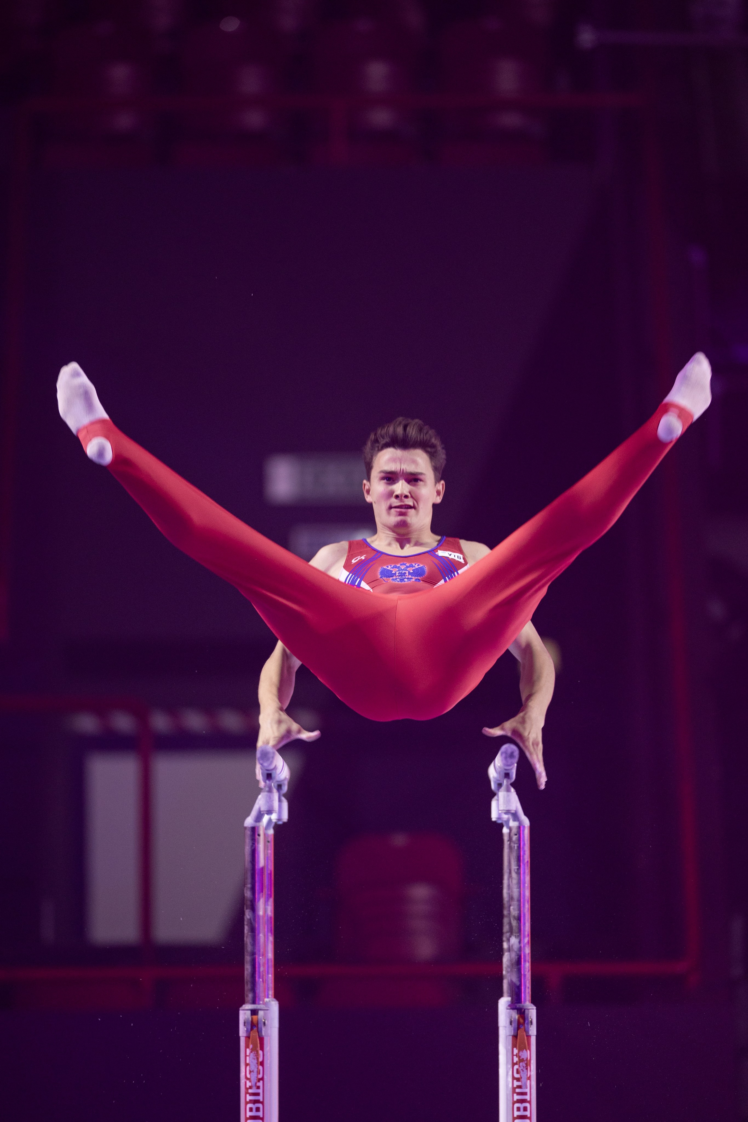 Шоу Алексея Немова «Легенды спорта». Спортивный репортажный фотограф Казань Нафис Сиразетдинов