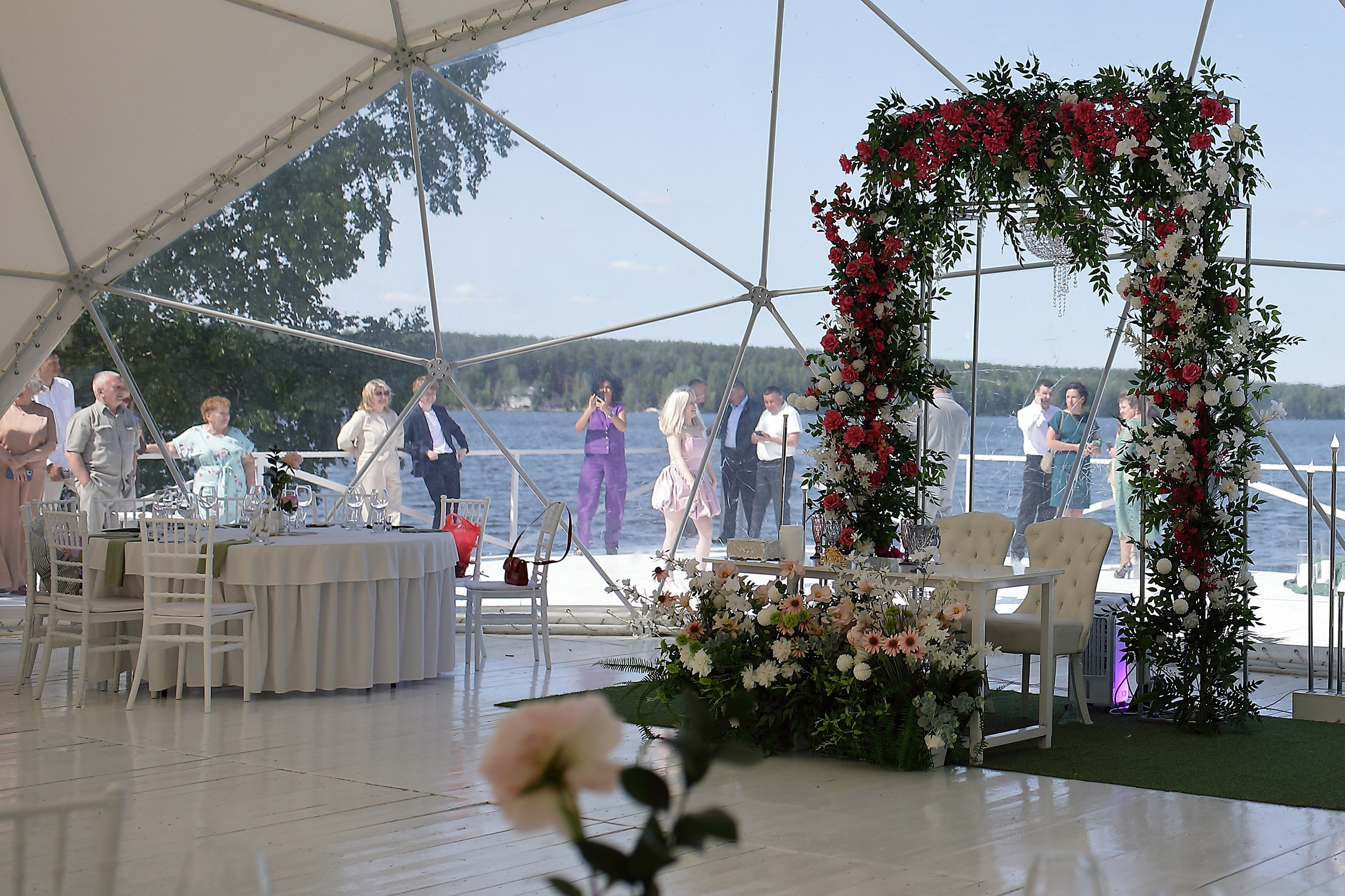 Свадебный фотограф и видеограф Екатеринбург. Свадебный и семейный фотограф и видеограф в Екатеринбурге Полянские Тимур и Анастасия