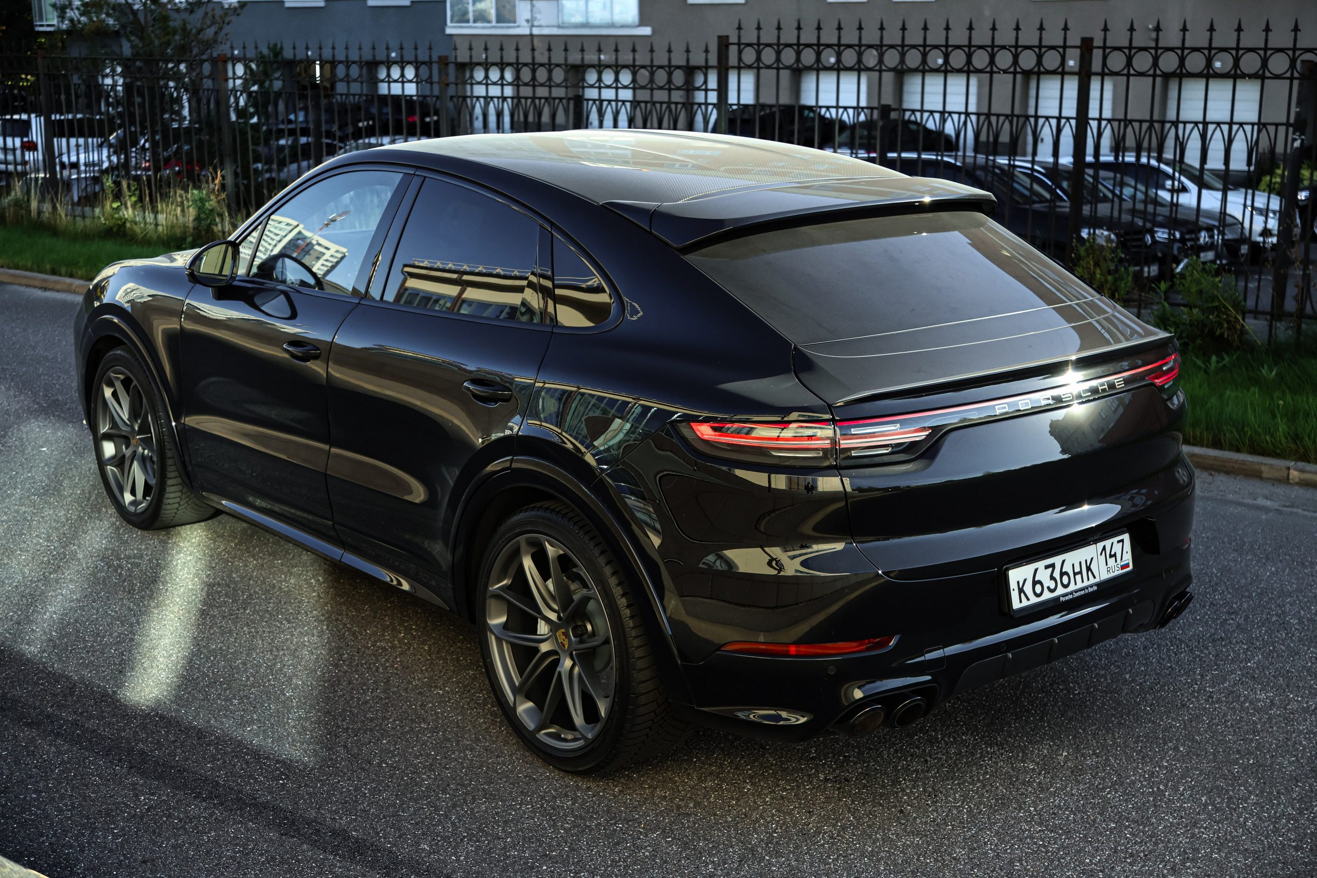 Porsche Cayenne Turbo. Photo-nk