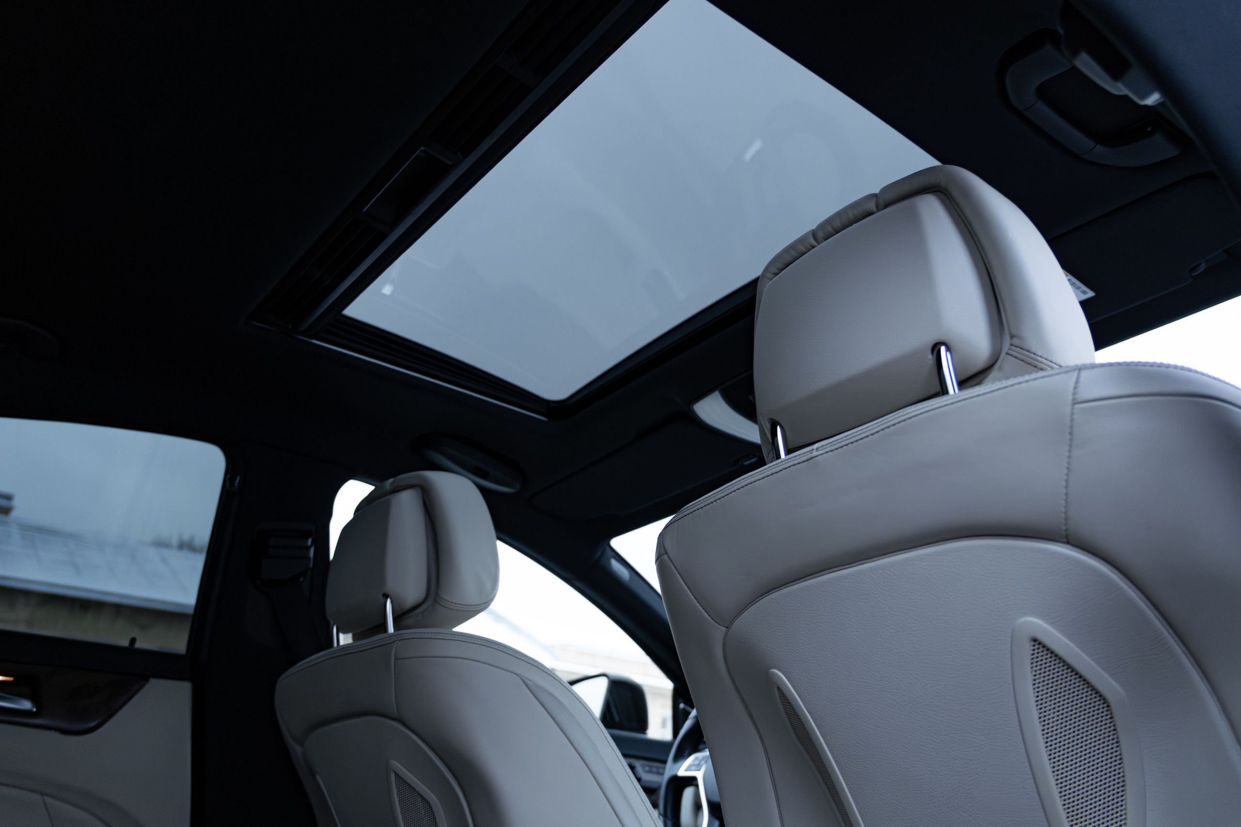 Mercedes-Benz CLS. Photo-nk