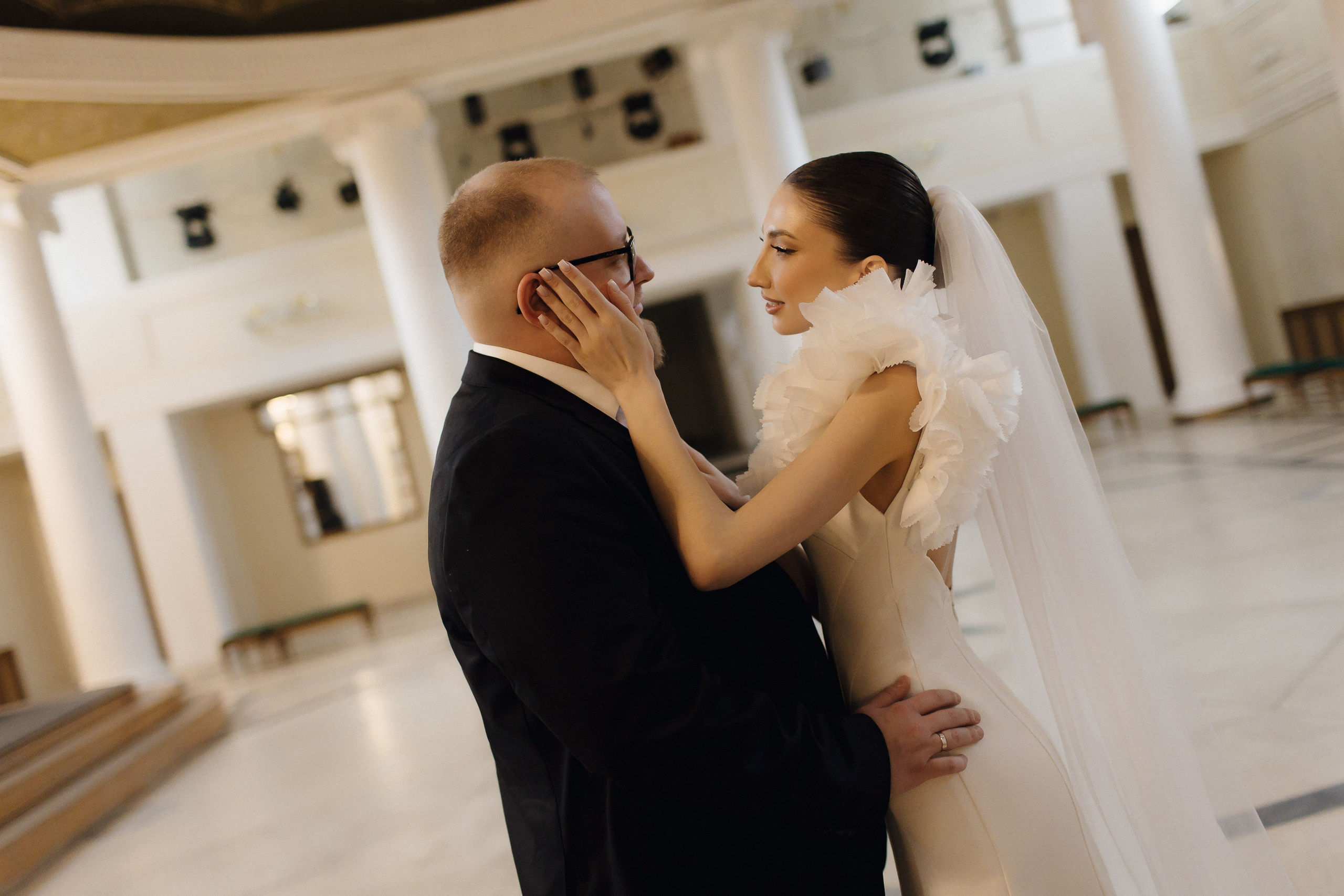 ТЕАТР ПУШКИНА. Свадебный и индивидуальный фотограф в Челябинске Евгения Негодяева