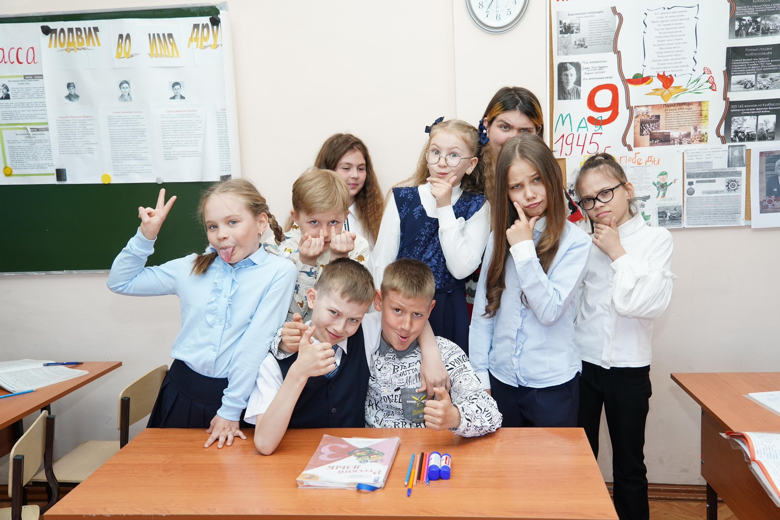 Пример школьных фото из альбомов. Фотограф, видеооператор Нина Коршунова