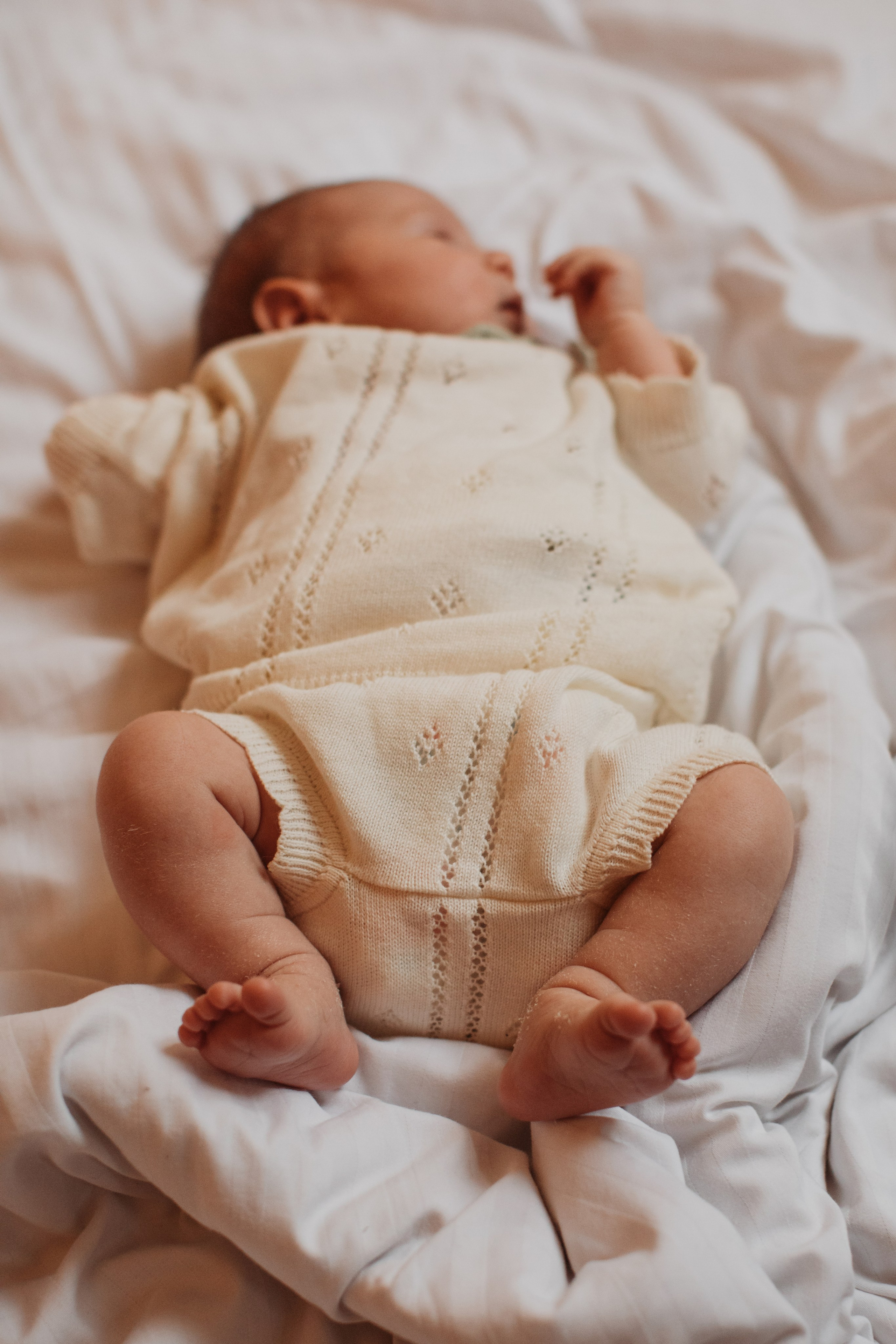 Фотосессия новорожденного в Великом Новгороде у вас дома. Фотограф новорожденных в г. Великий Новгород — Екатерина Новикова