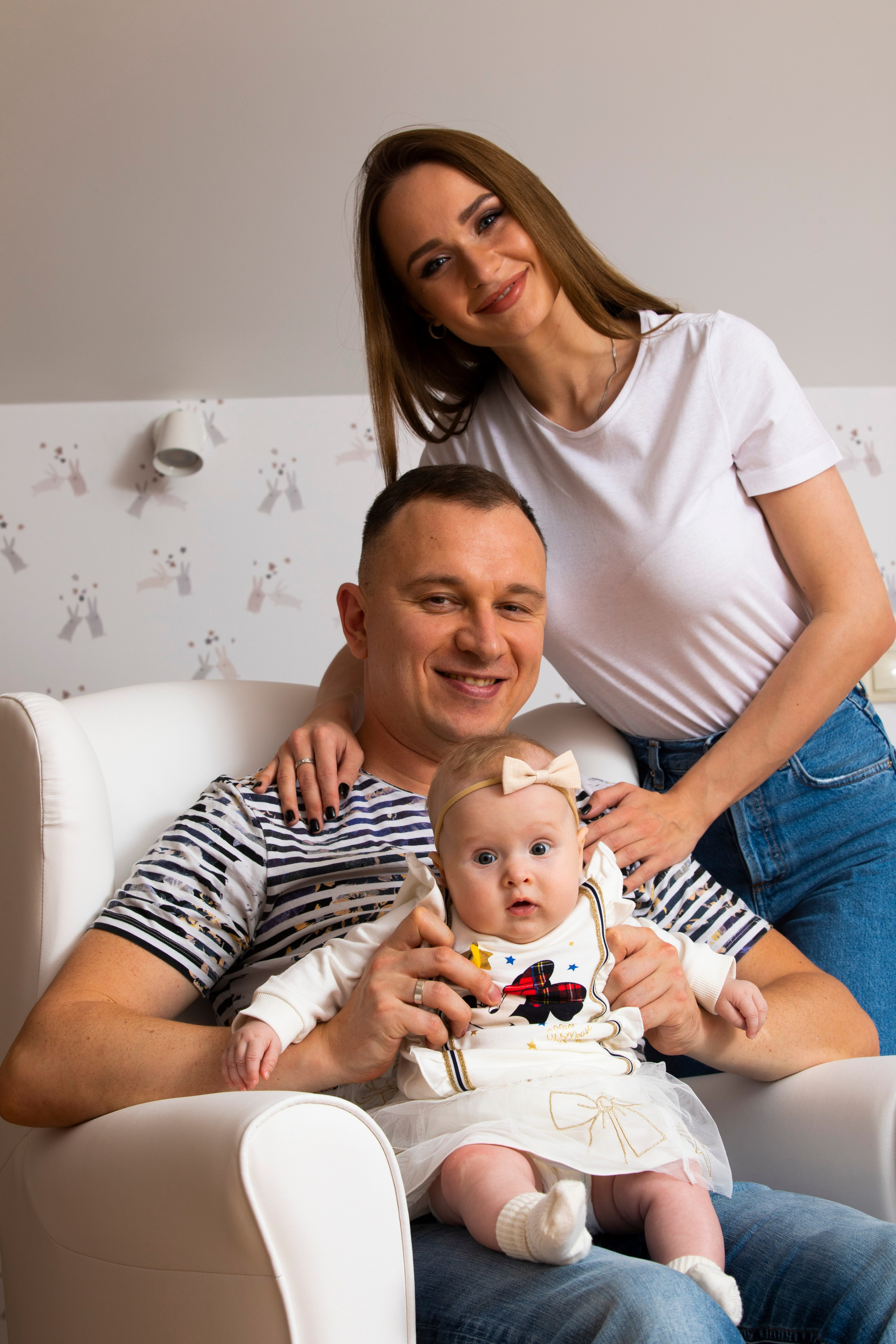 Семейные фото у Вас дома «Ася Игорь Алина ". ФОТОХУДОЖНИК