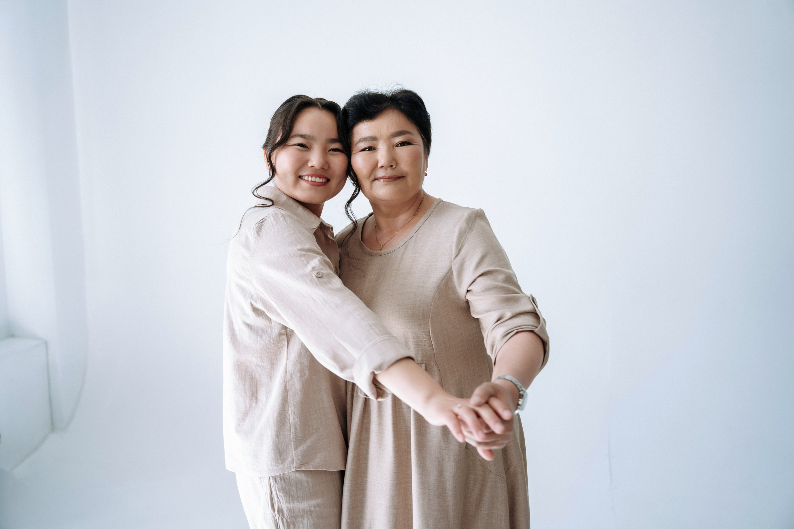 Валентина и Люда Галсановы. Фотограф Улан-Удэ