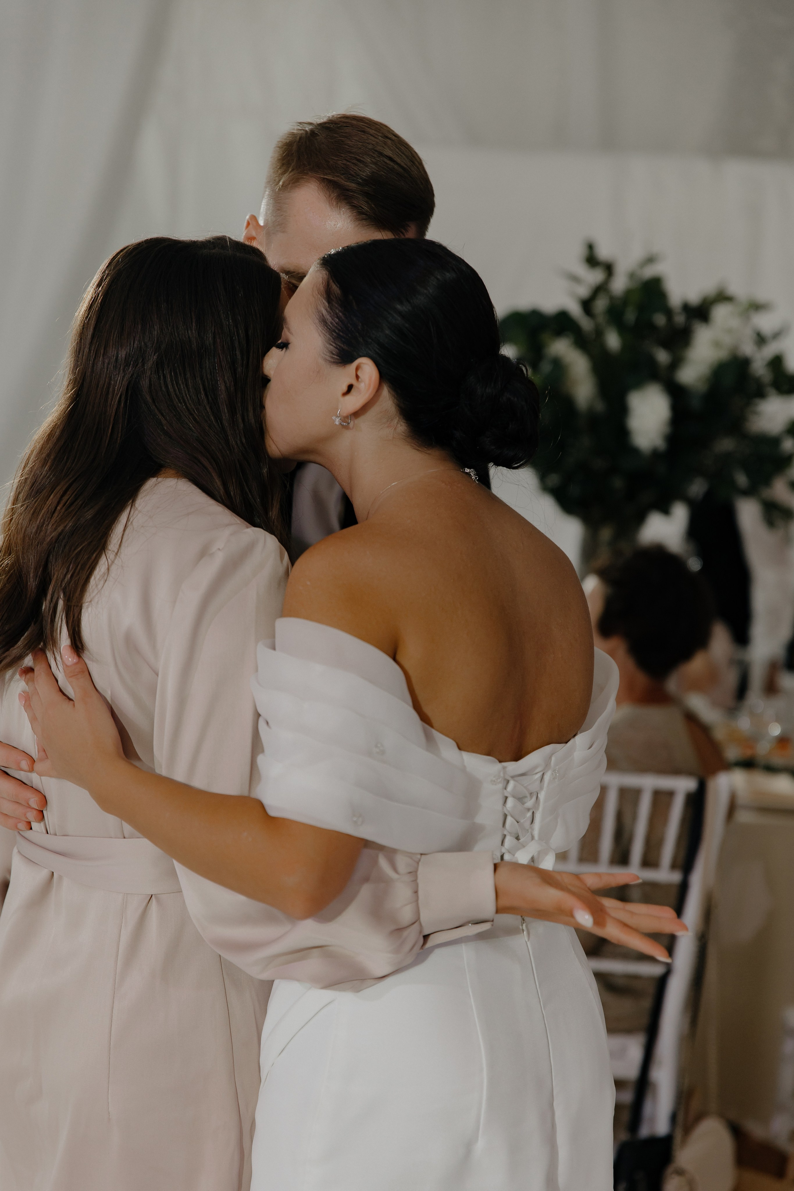 31.08.2024. RETOUCH-HOUSE