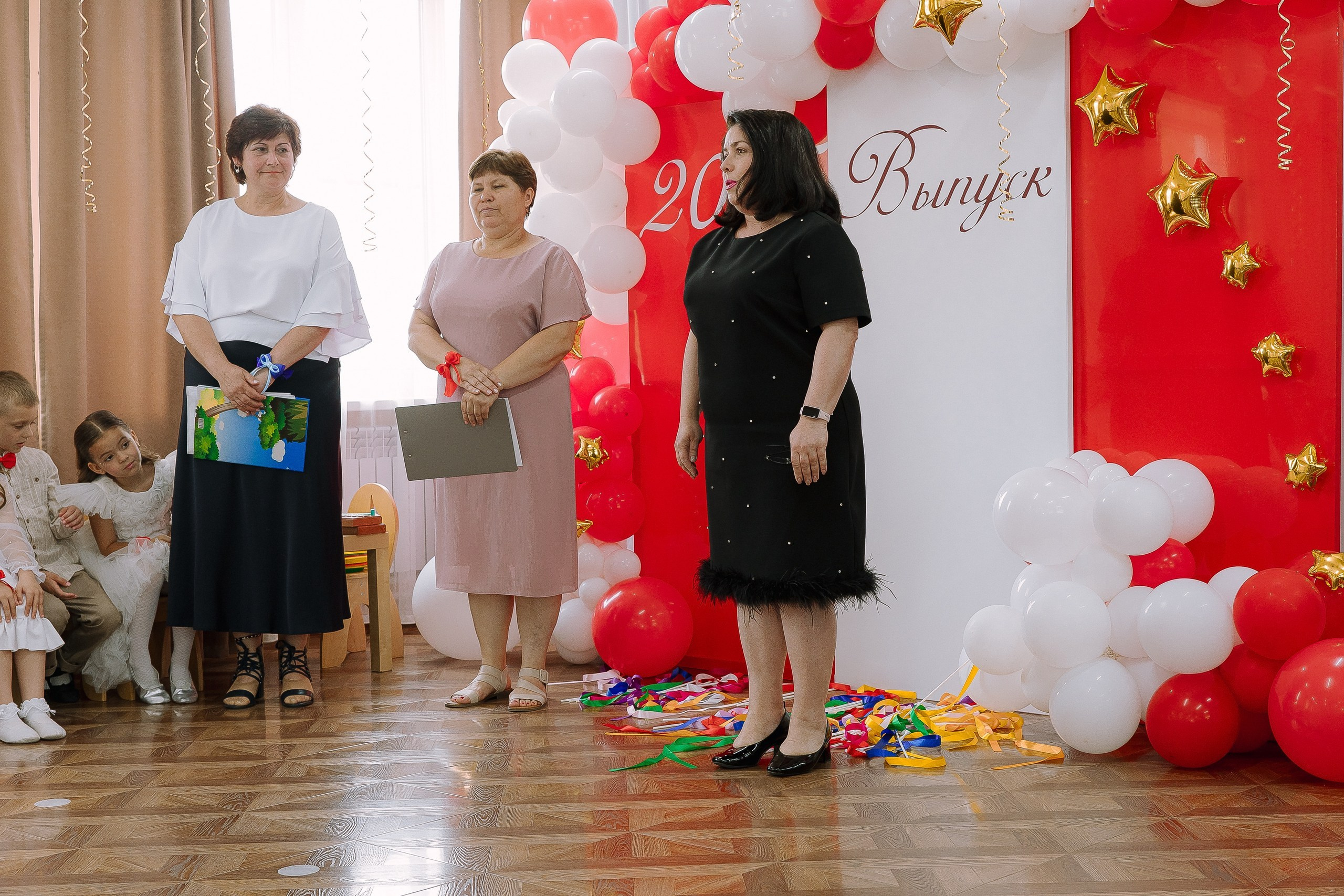 Выпускной в ДС 26. Выпускные альбомы Натальи Бутко: Новороссийск, Анапа, Геленджик