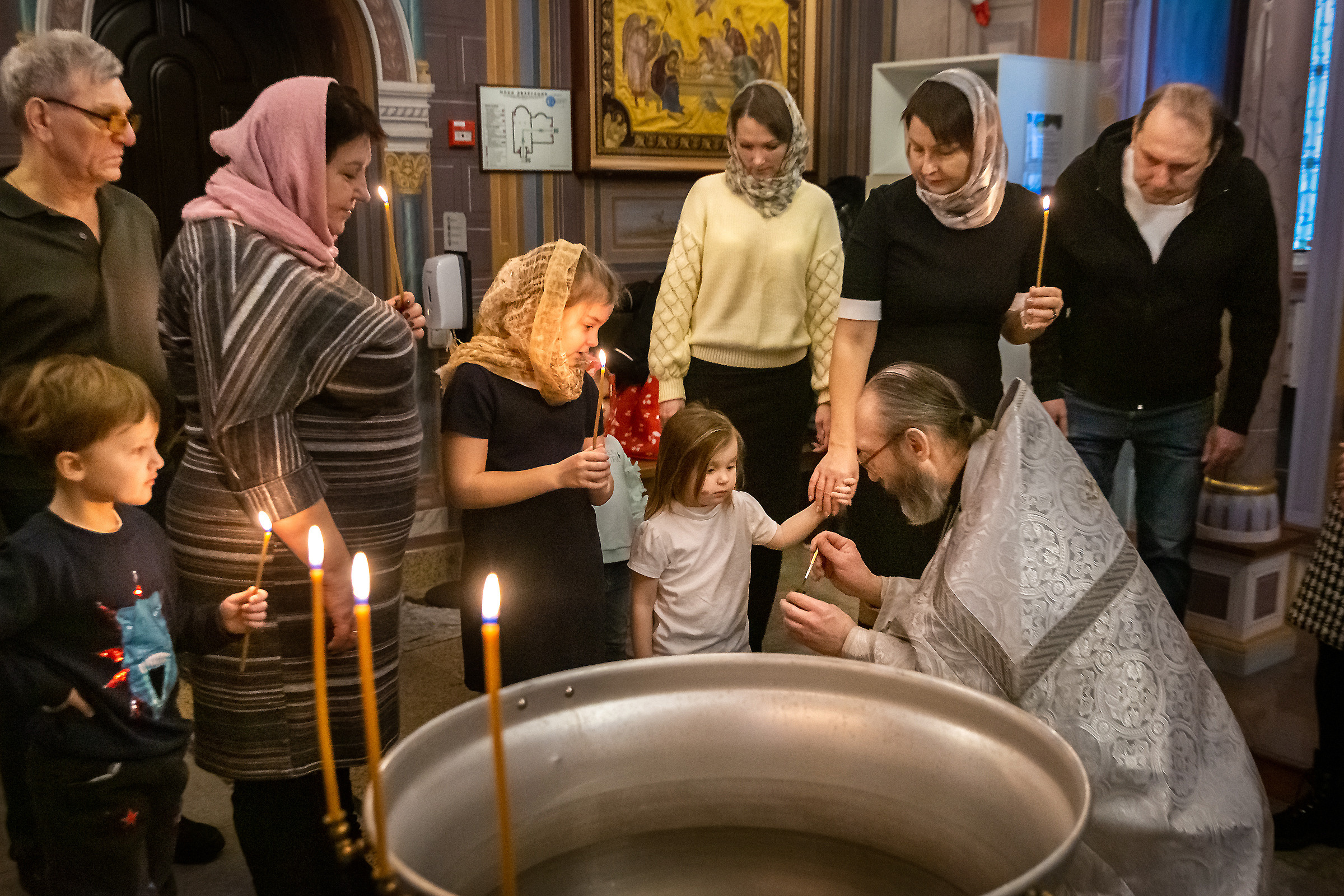 Крещение. Свадебные фотографы в Москве: Денис и Елена Пройдовы