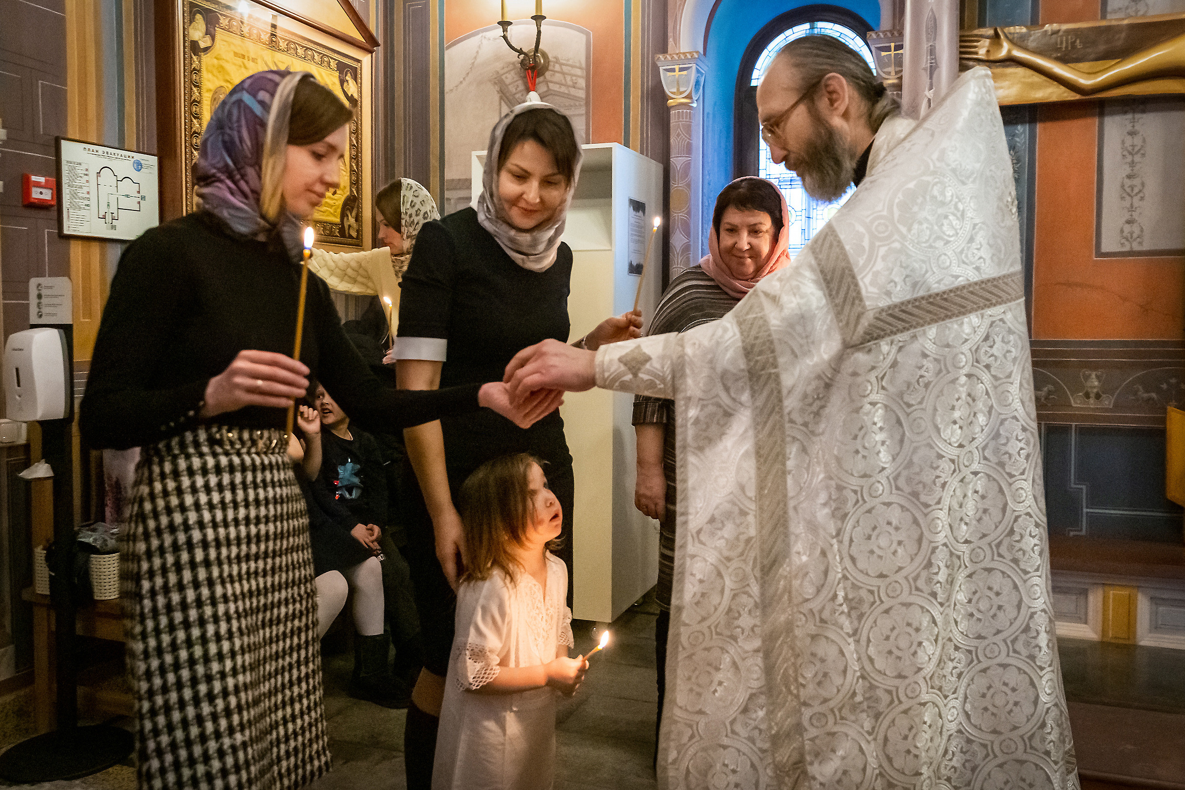 Крещение. Свадебные фотографы в Москве: Денис и Елена Пройдовы