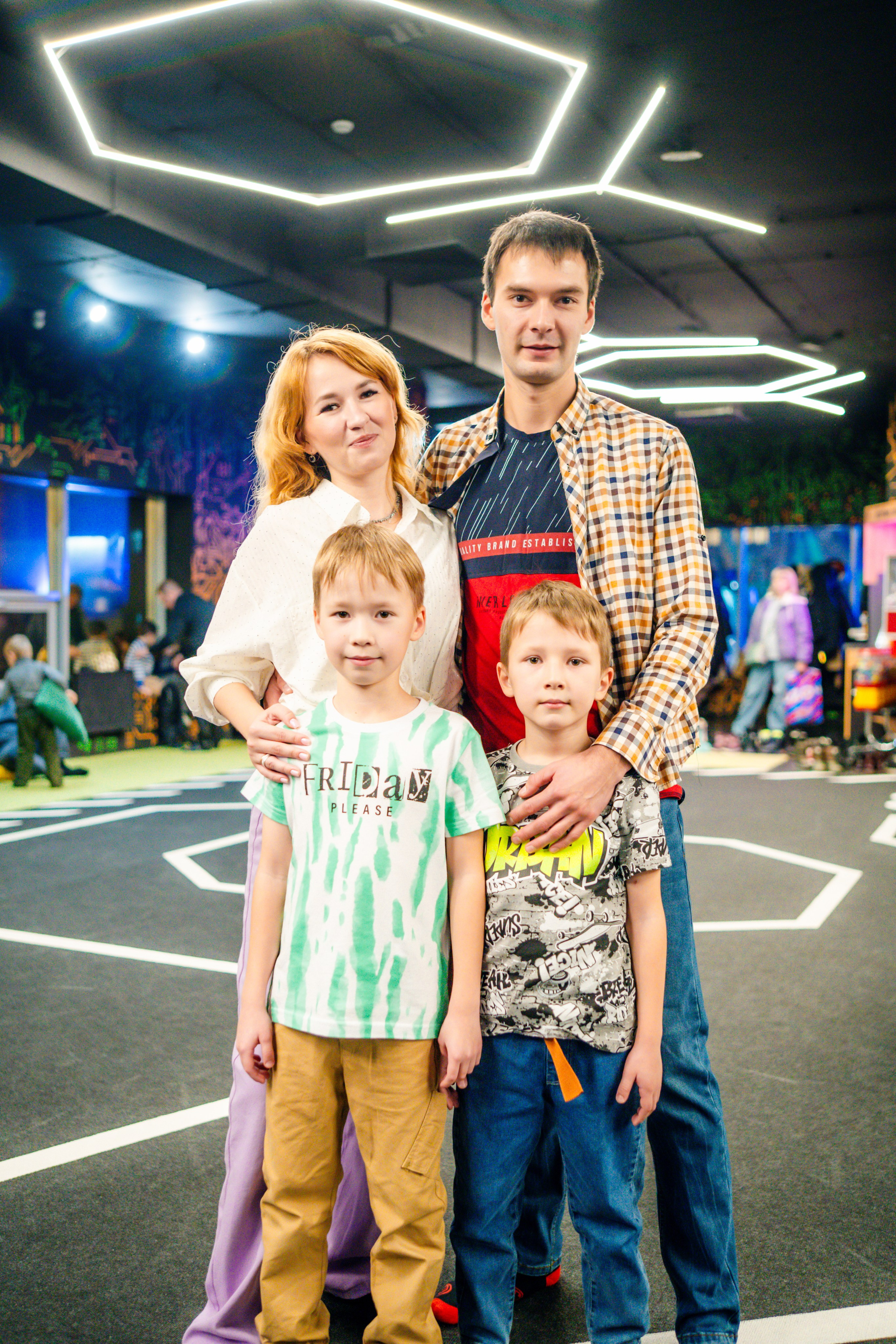 VR (November-December 2024). Felixtones