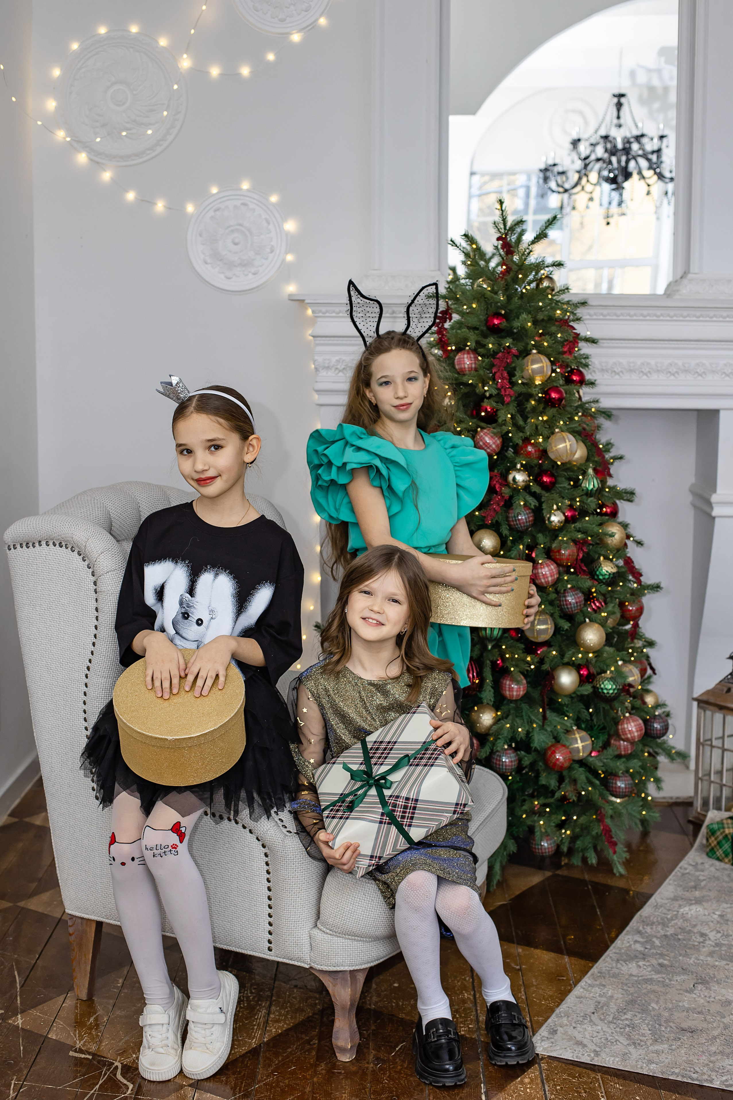 Новогодняя съёмка в студии. Фотограф Григорьева Ольга. Портретная, семейная съёмка, Love Stori, видеосъёмка в городе Чита. Выпускные альбомы, фотокниги