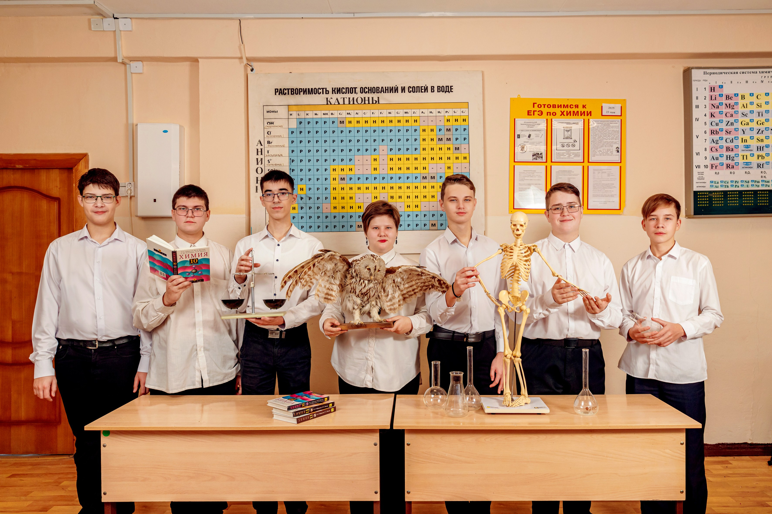 И В ШКОЛЕ ЕСТЬ ЖИЗНЬ. Марина Ушакова. Фотограф. Выпускные альбомы. г. Краснодар