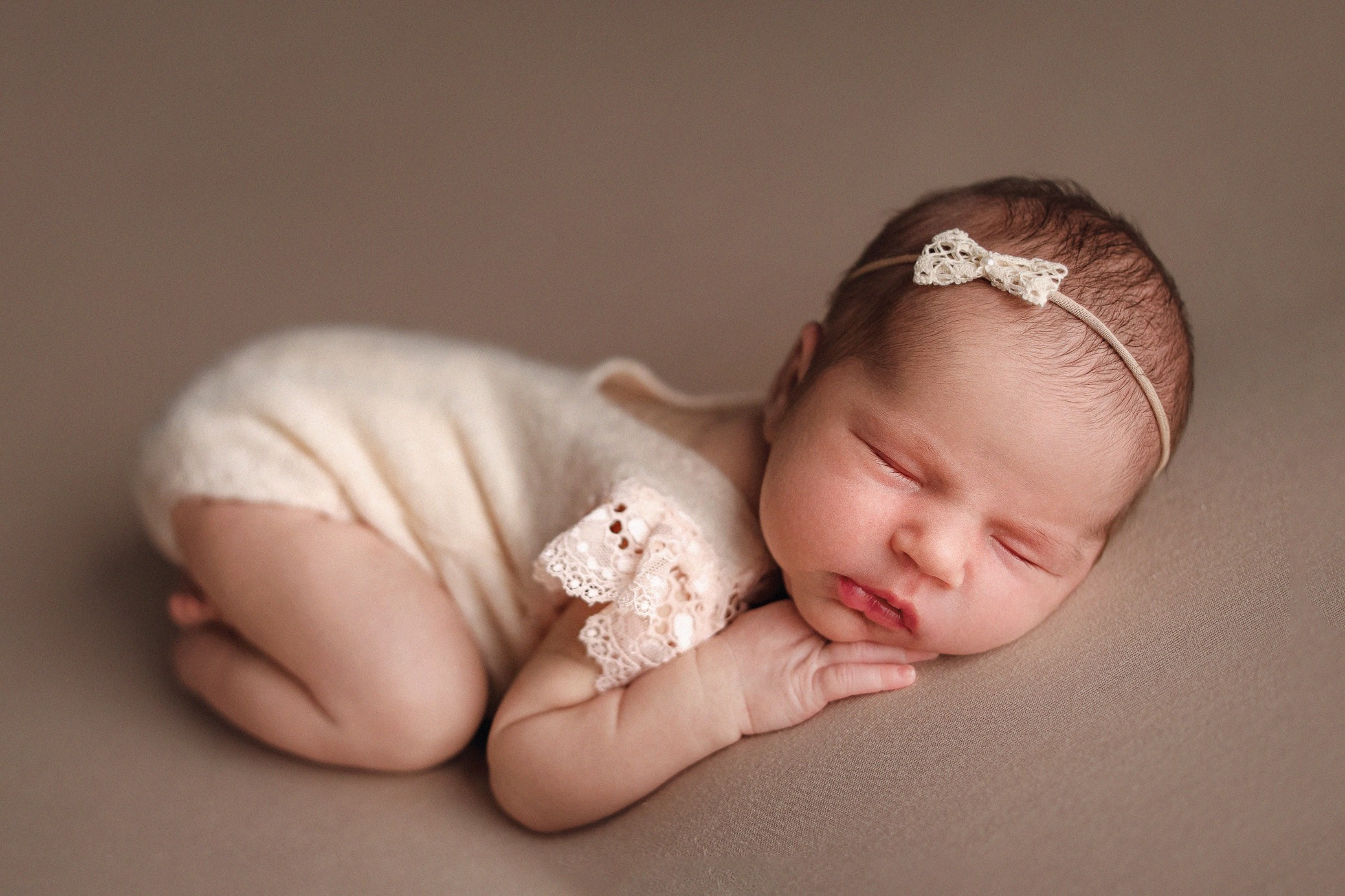 Новорожденные. Семейный фотограф и фотограф новорожденных в Санкт-Петербурге Алевтина