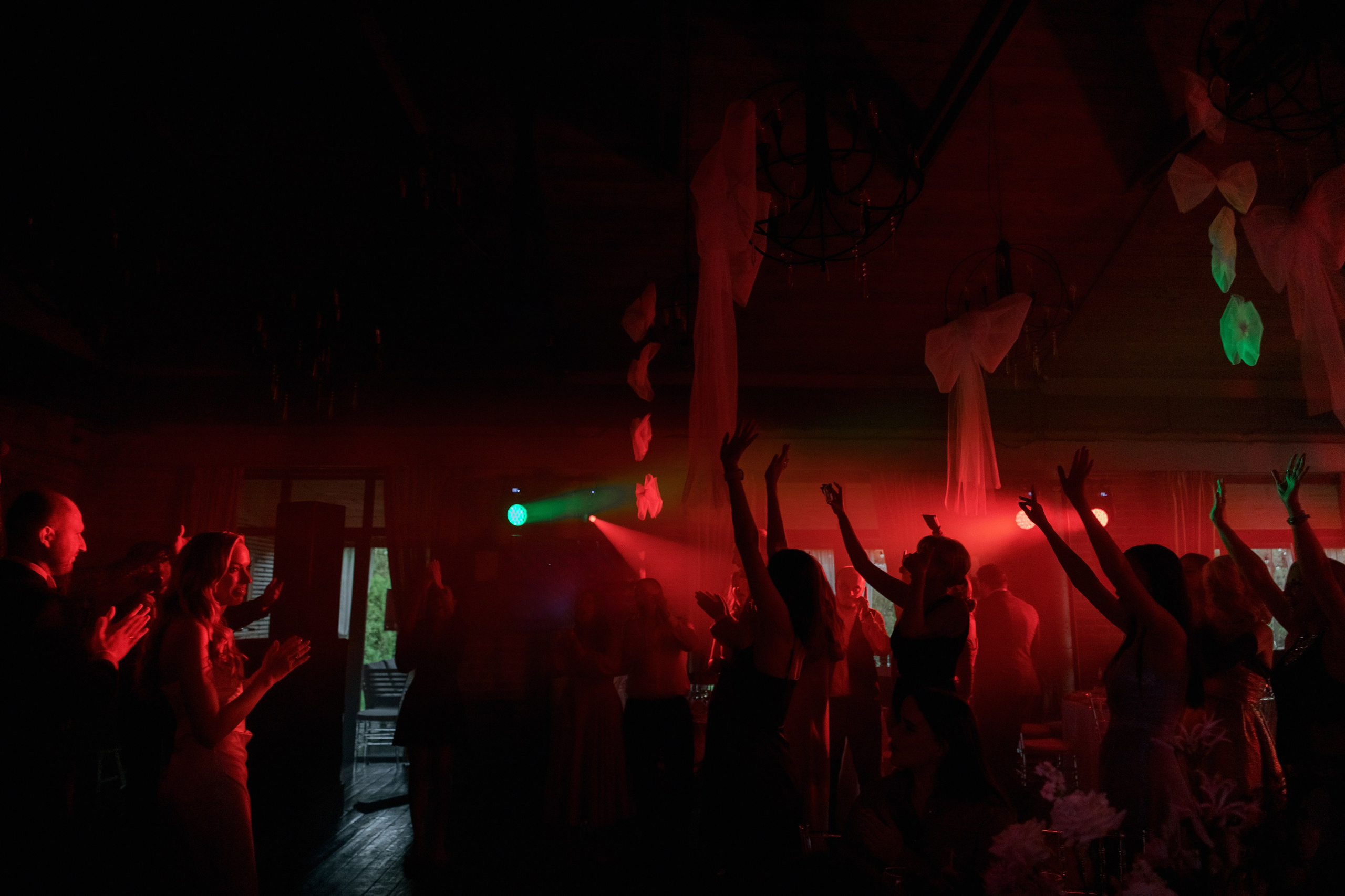 Золотая осень Андрея и Дарьи в Art Village Club. Свадебный фотограф Москва