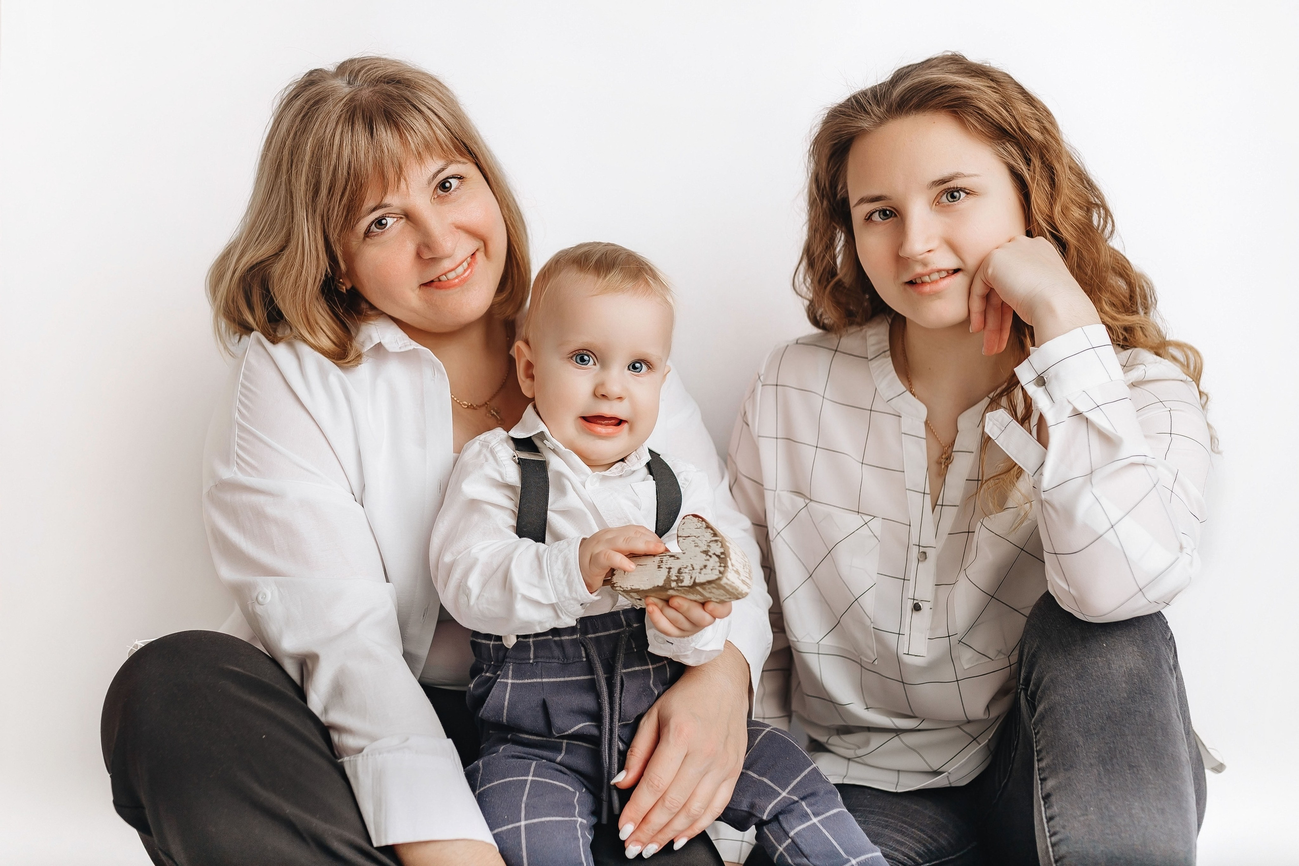 Семейные фото на годиках. Фотограф новорожденных Серпухов, Протвино, Москва I Марина Бурмистрова