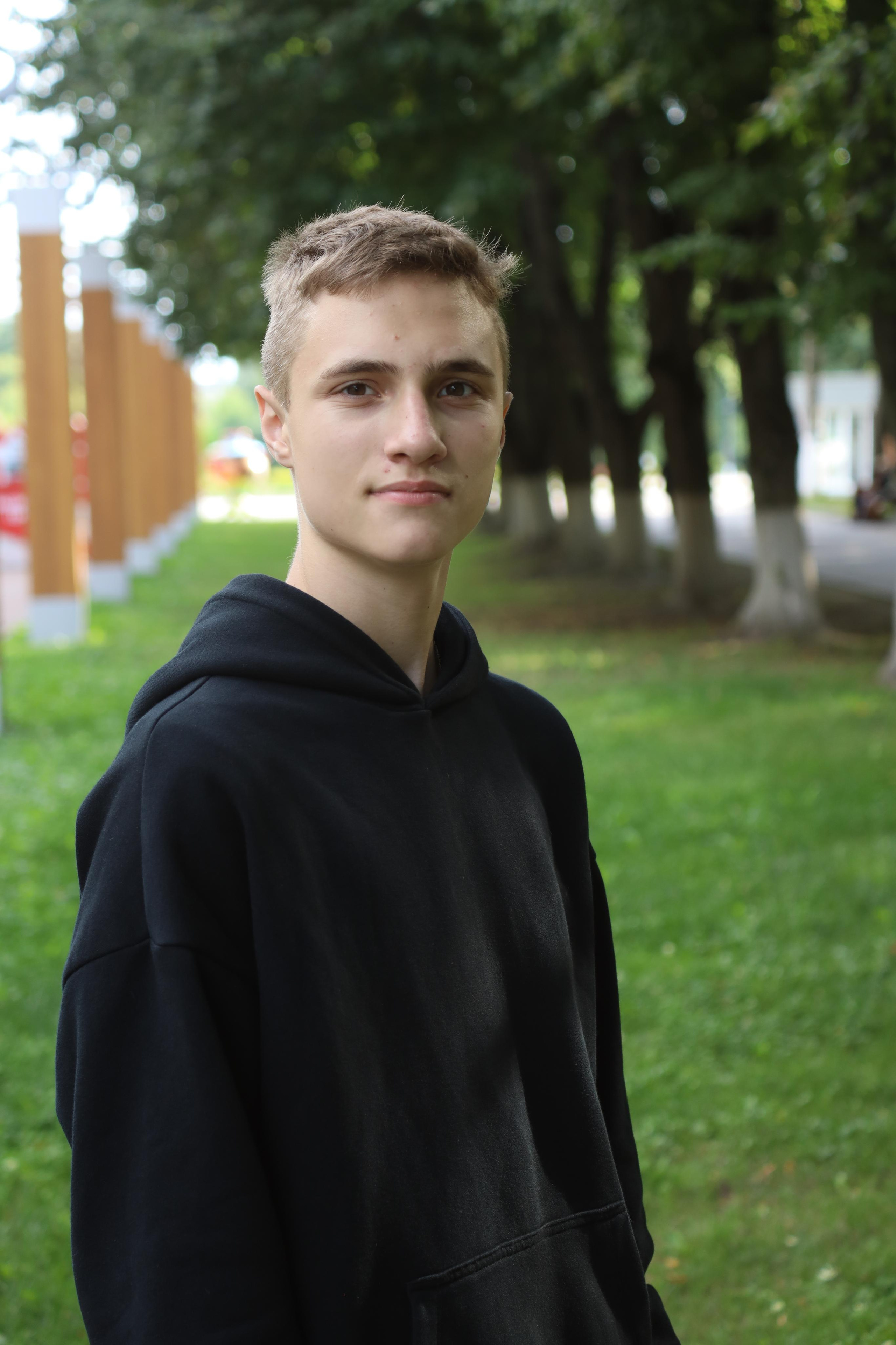 30.07.2020 Прогулка в парке Белоусова 9 класс (без обработки). Фотограф в Туле Крупский АнДРей. Фотостудия «КАДР71» в Туле