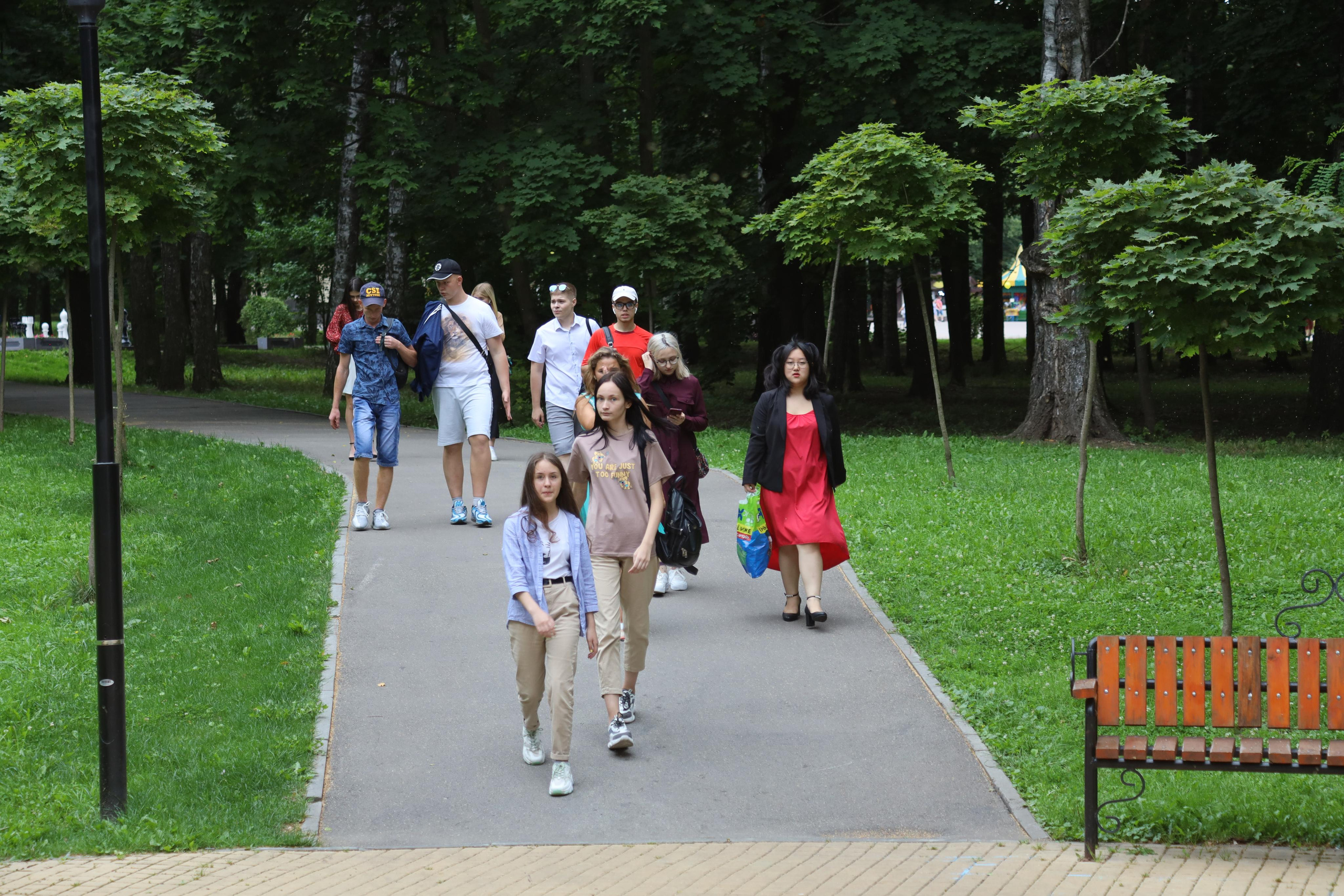 30.07.2020 Прогулка в парке Белоусова 9 класс (без обработки). Фотограф в Туле Крупский АнДРей. Фотостудия «КАДР71» в Туле