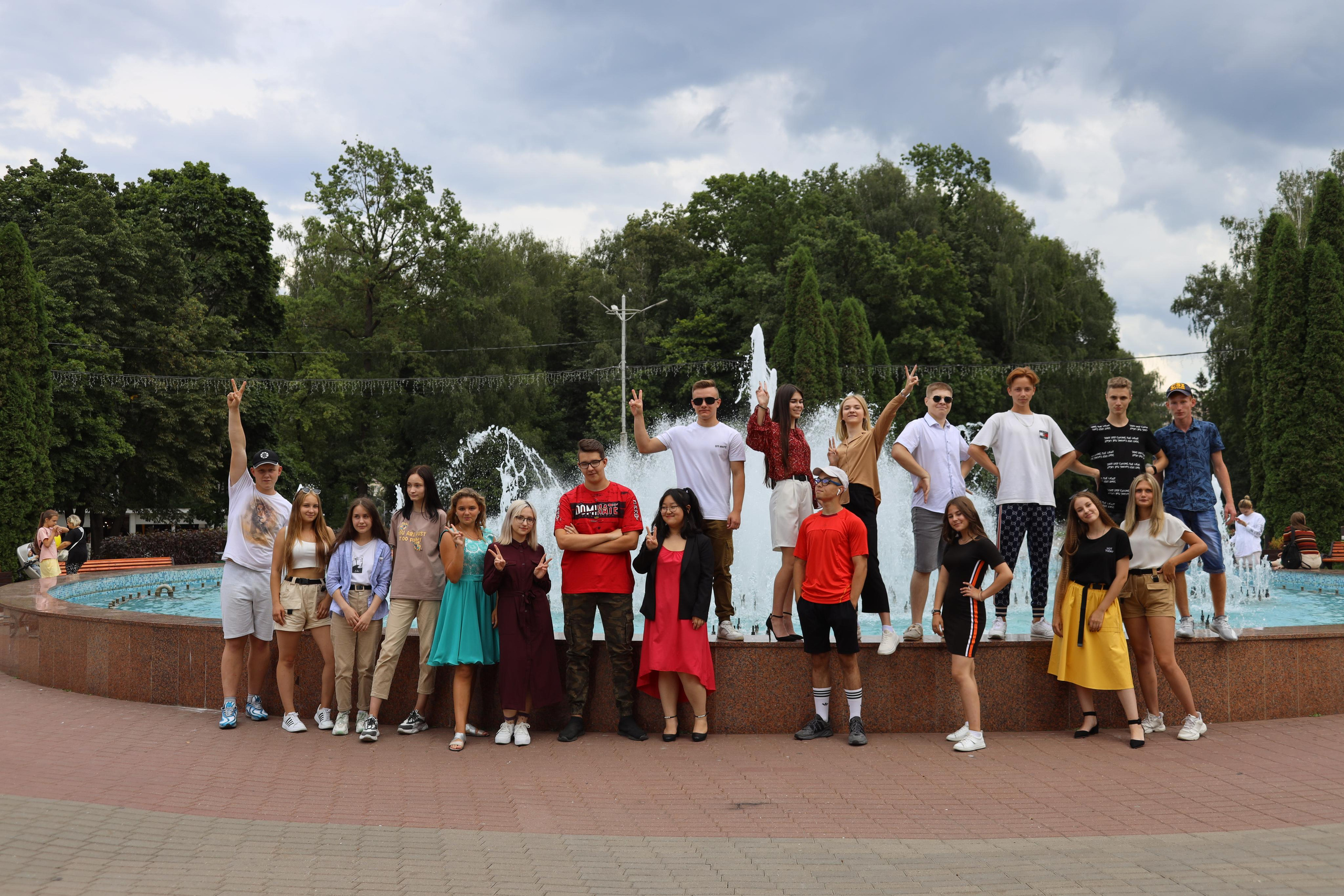 30.07.2020 Прогулка в парке Белоусова 9 класс (без обработки). Фотограф в Туле Крупский АнДРей. Фотостудия «КАДР71» в Туле