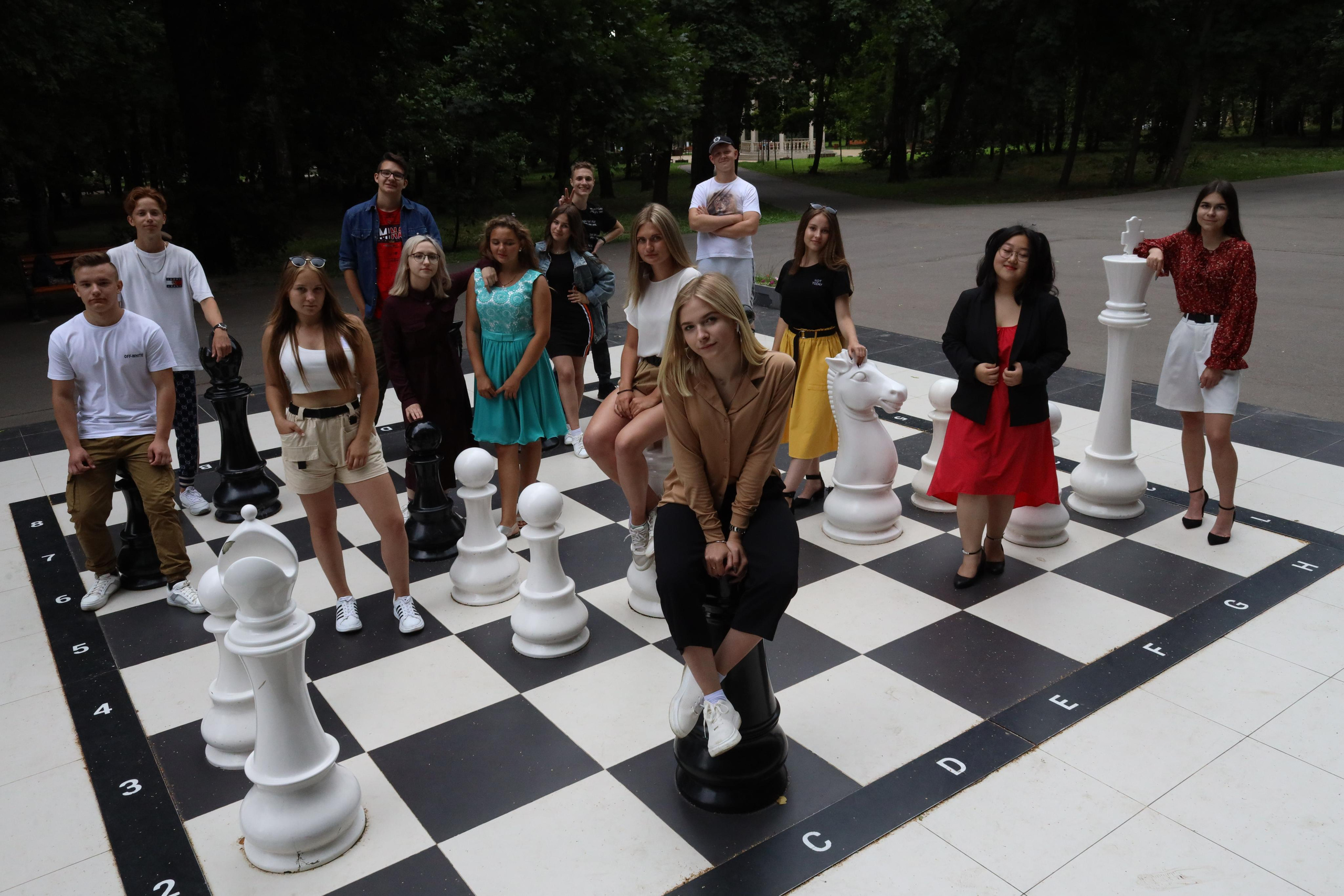 30.07.2020 Прогулка в парке Белоусова 9 класс (без обработки). Фотограф в Туле Крупский АнДРей. Фотостудия «КАДР71» в Туле