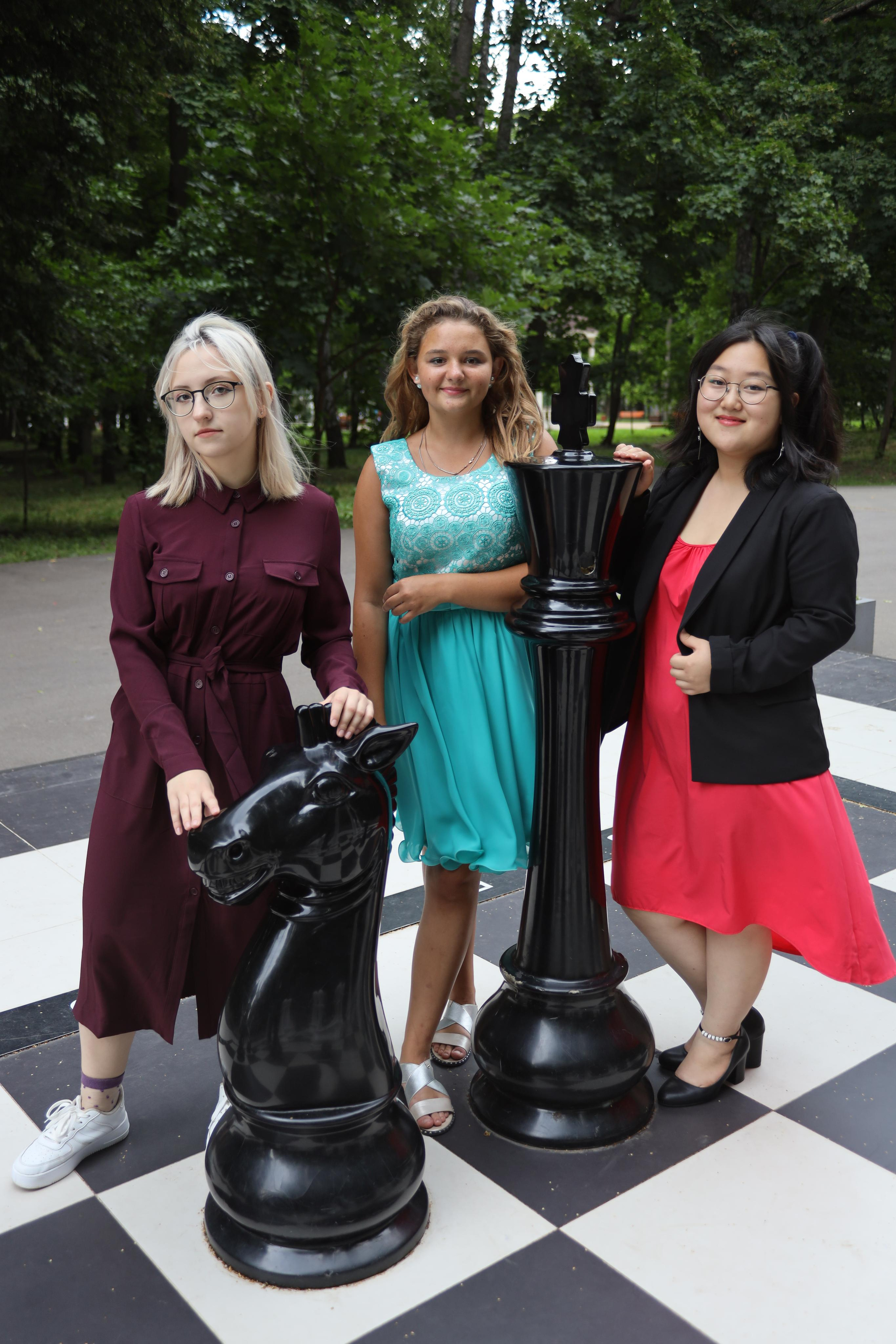 30.07.2020 Прогулка в парке Белоусова 9 класс (без обработки). Фотограф в Туле Крупский АнДРей. Фотостудия «КАДР71» в Туле