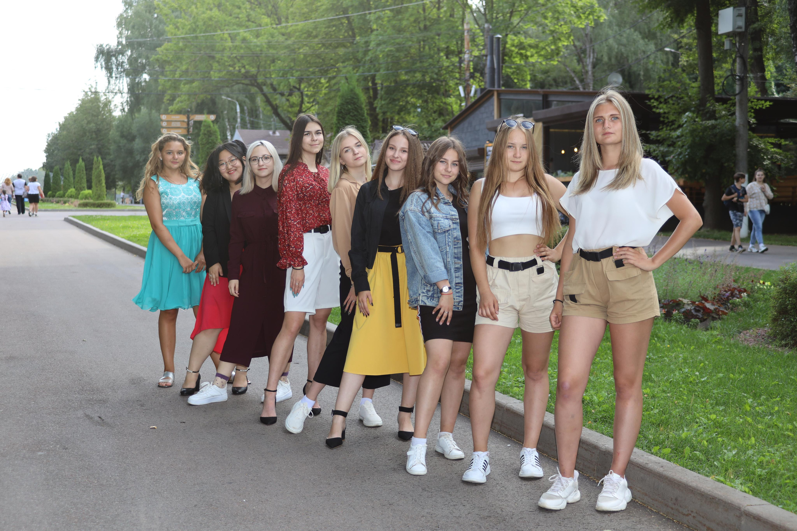 30.07.2020 Прогулка в парке Белоусова 9 класс (без обработки). Фотограф в Туле Крупский АнДРей. Фотостудия «КАДР71» в Туле