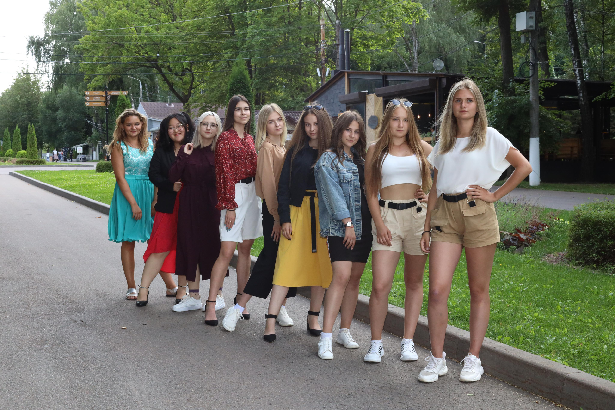 30.07.2020 Прогулка в парке Белоусова 9 класс (без обработки). Фотограф в Туле Крупский АнДРей. Фотостудия «КАДР71» в Туле