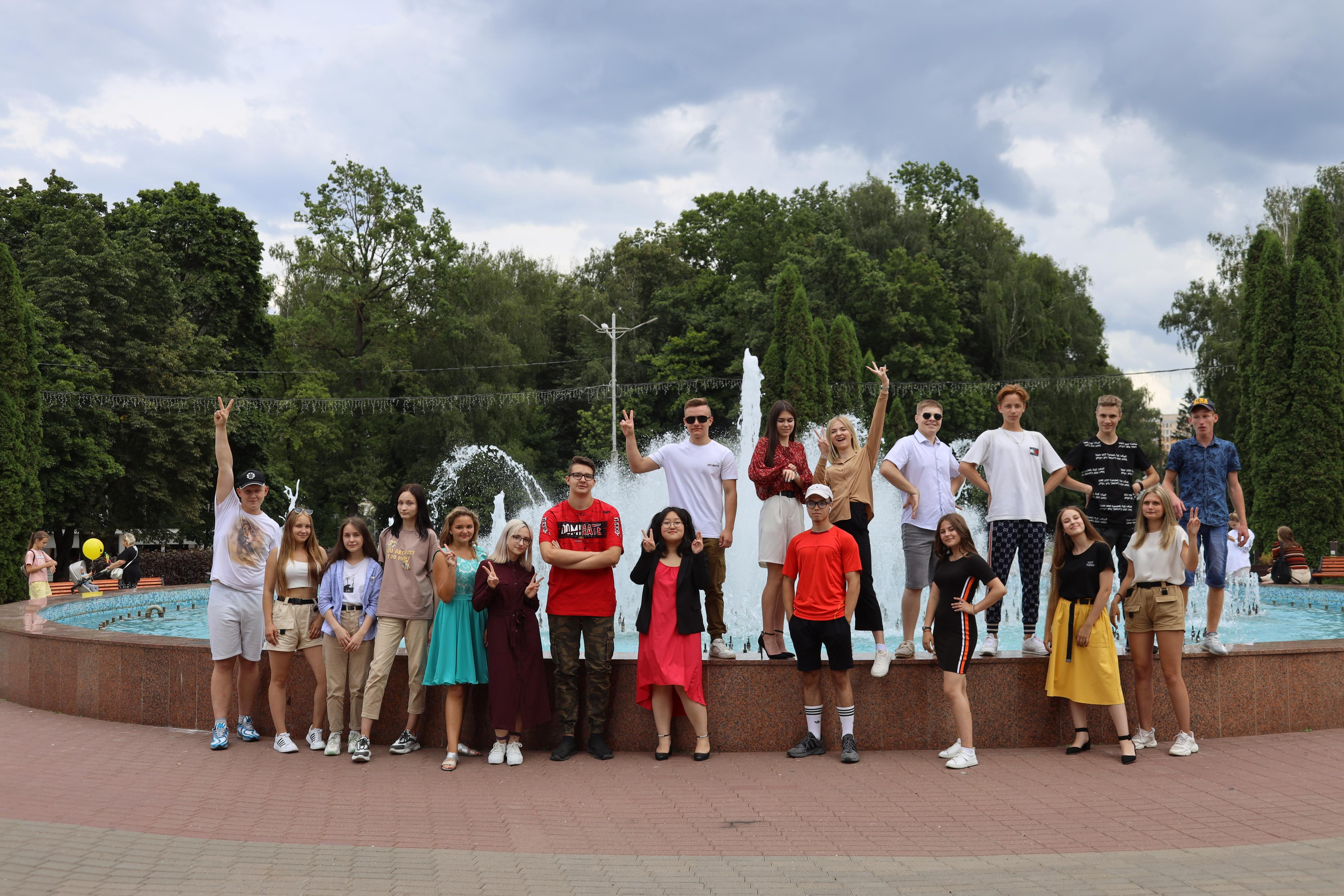 30.07.2020 Прогулка в парке Белоусова 9 класс (без обработки). Фотограф в Туле Крупский АнДРей. Фотостудия «КАДР71» в Туле