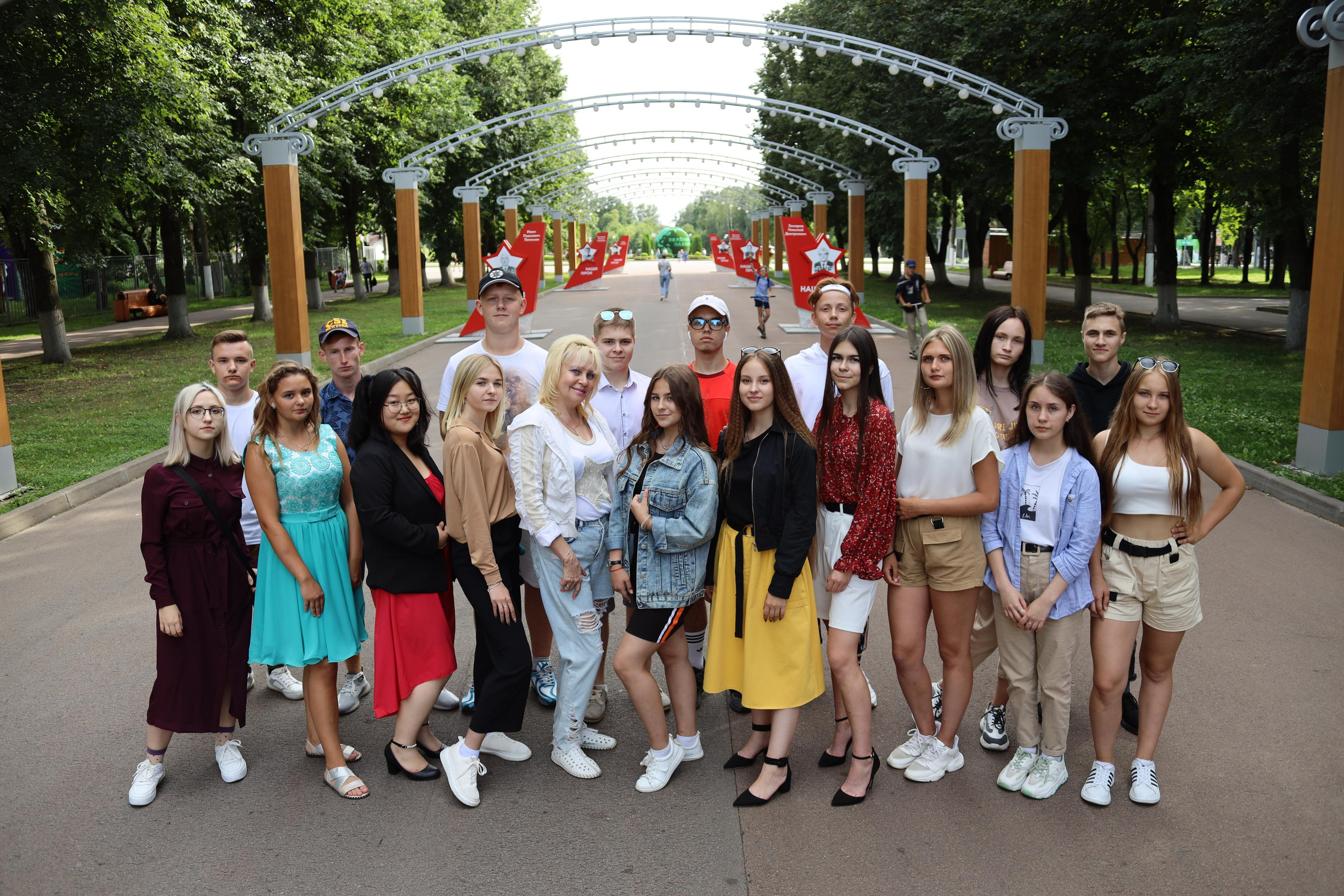 30.07.2020 Прогулка в парке Белоусова 9 класс (без обработки). Фотограф в Туле Крупский АнДРей. Фотостудия «КАДР71» в Туле