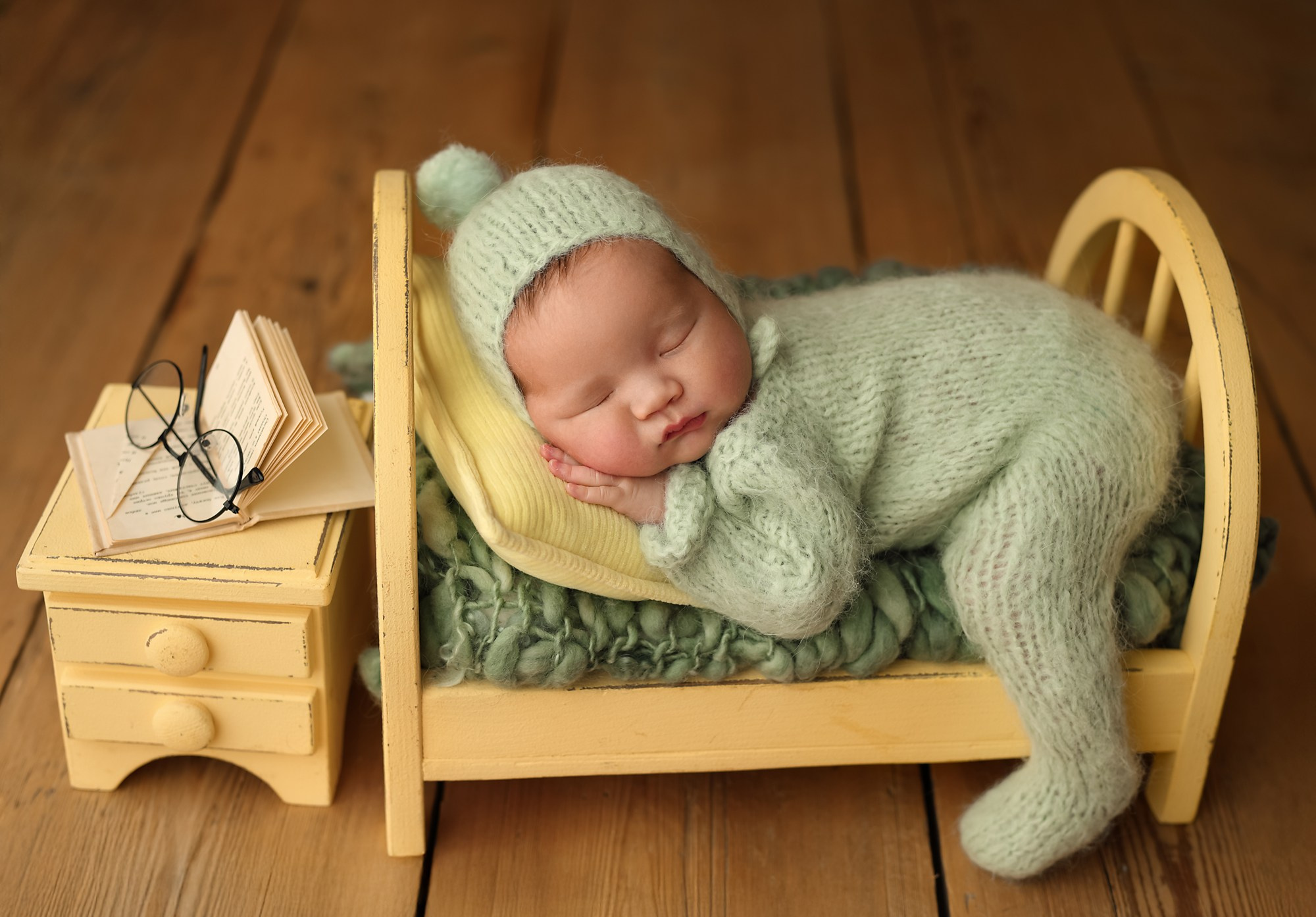 Newborn. Фотограф новорождённых в Казани Нейля Гильмутдинова ньюборн