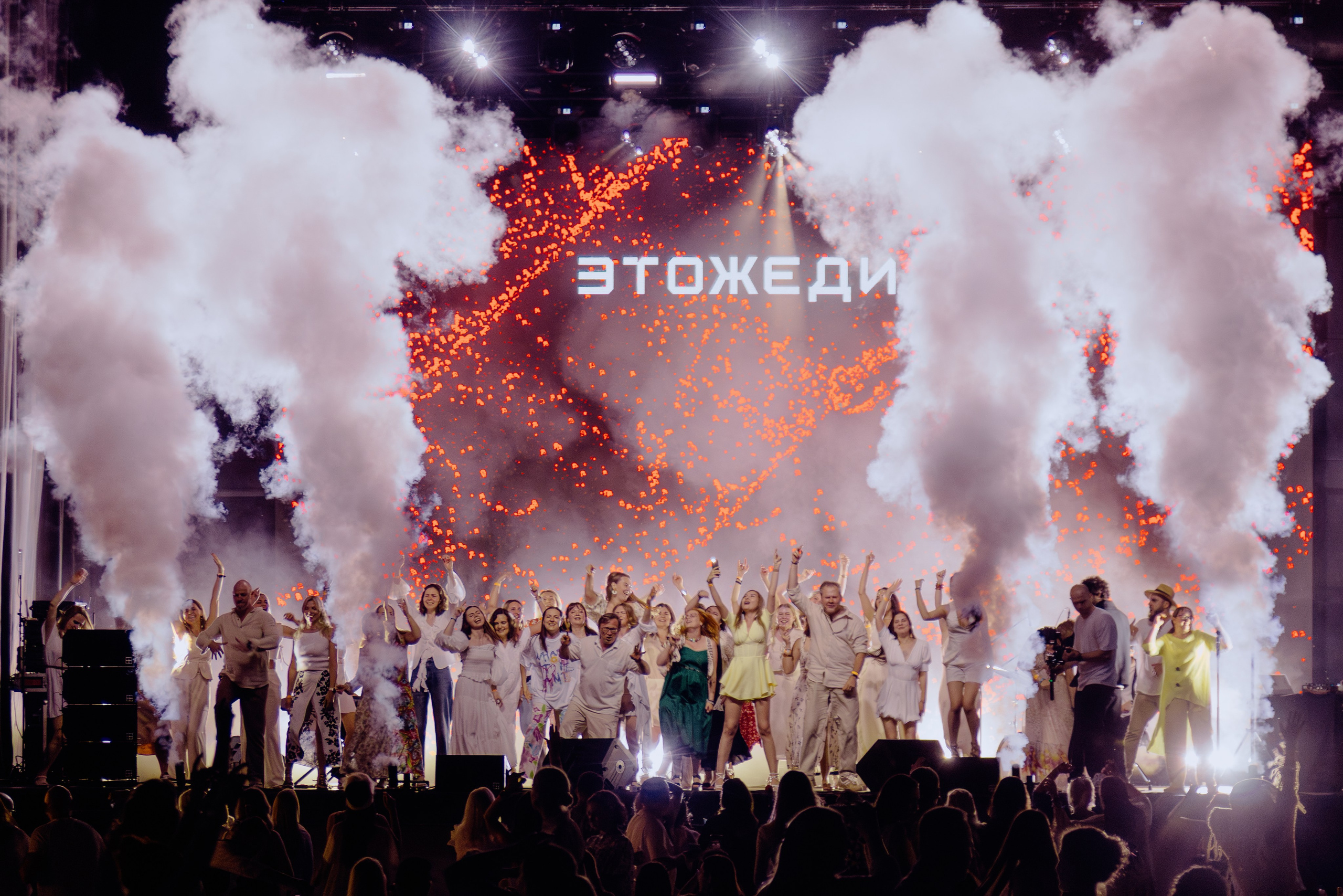 Репортажная съёмка корпоратива компании Феникс. Портретный фотограф в Ростове-на-Дону Антон Казарин