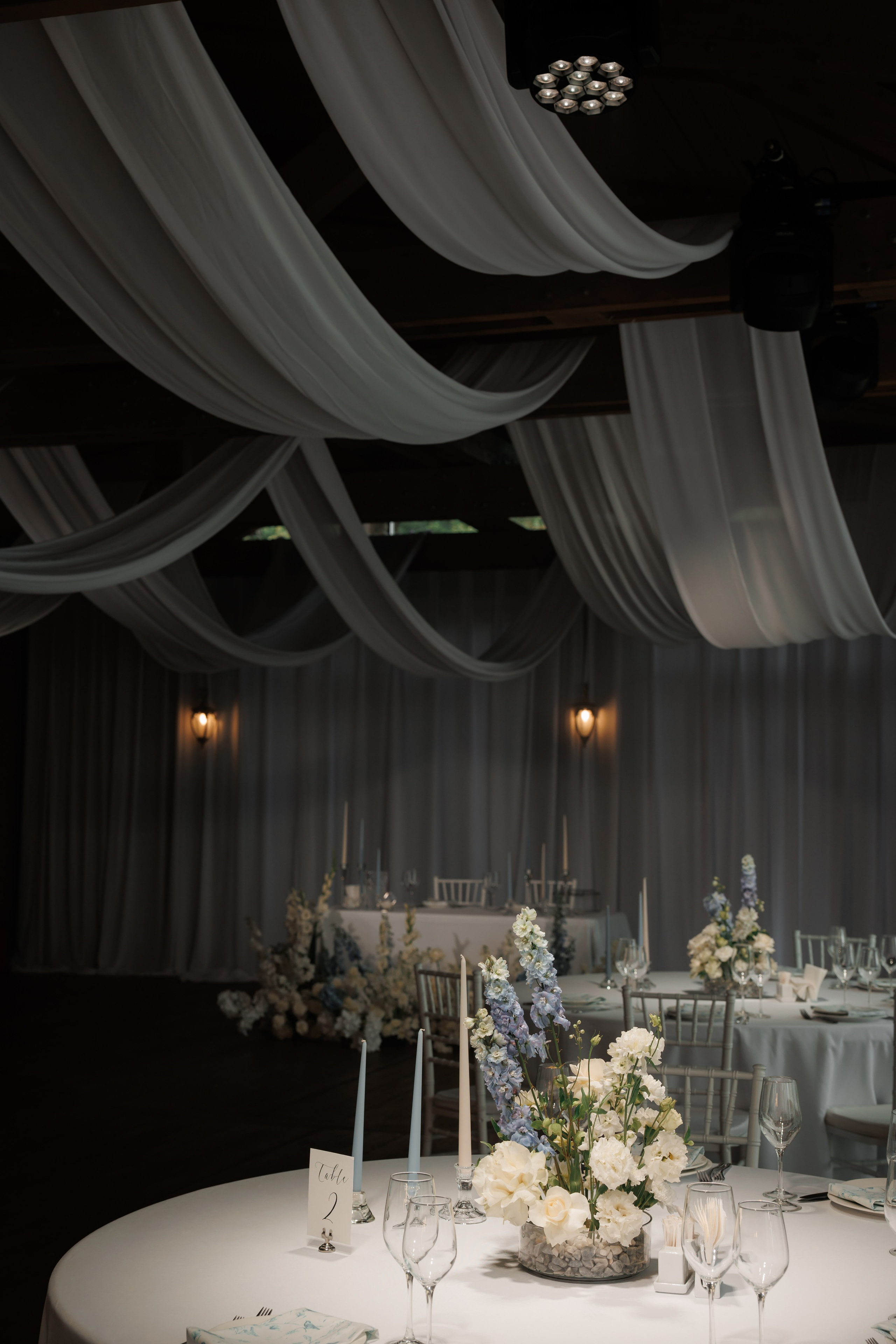 Свадебная фотосессия в отеле Сенешаль. Свадебный и репортажный фотограф (Москва, Королев и другие)