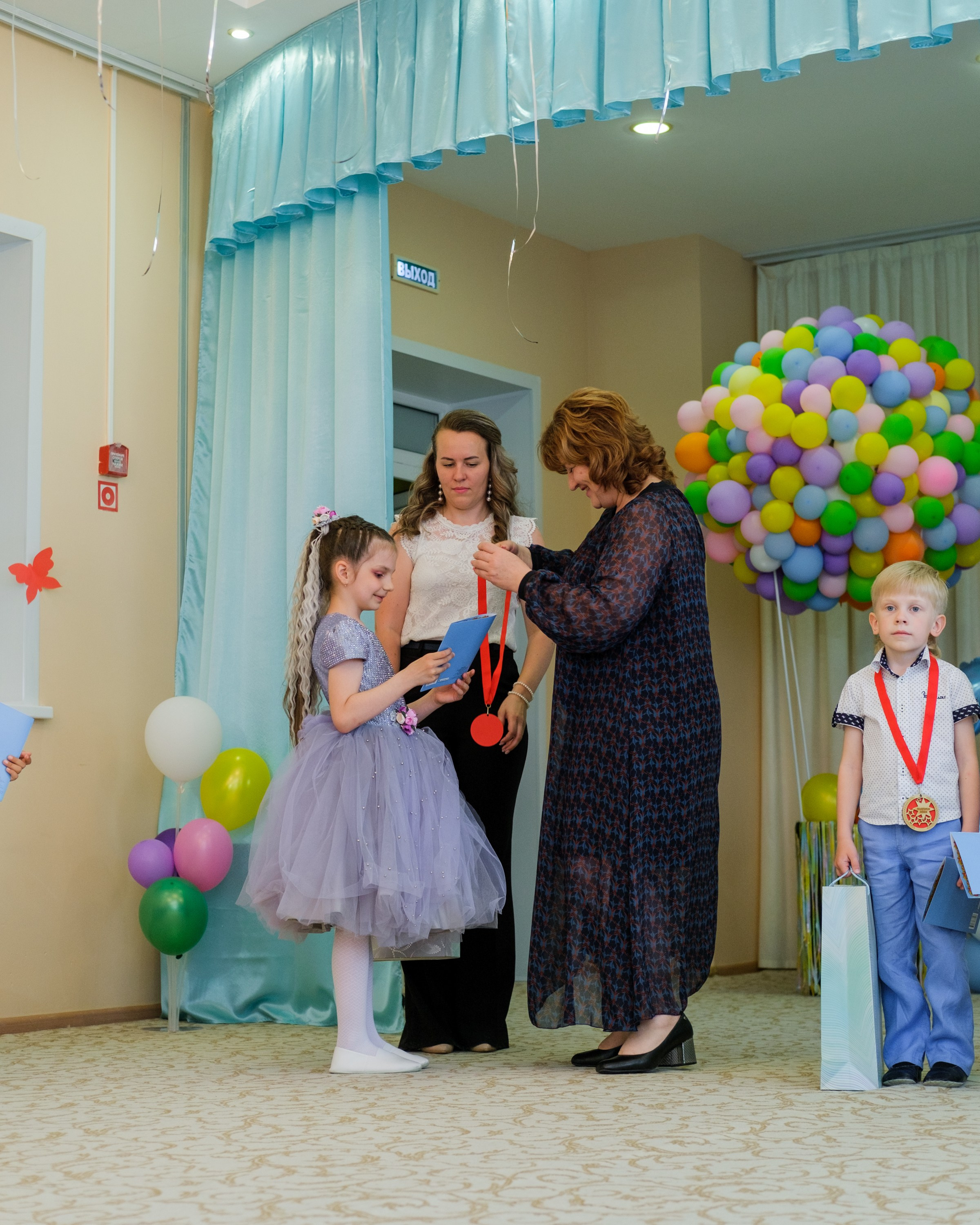 Выпускной 2023. Фотограф Софья Володкина