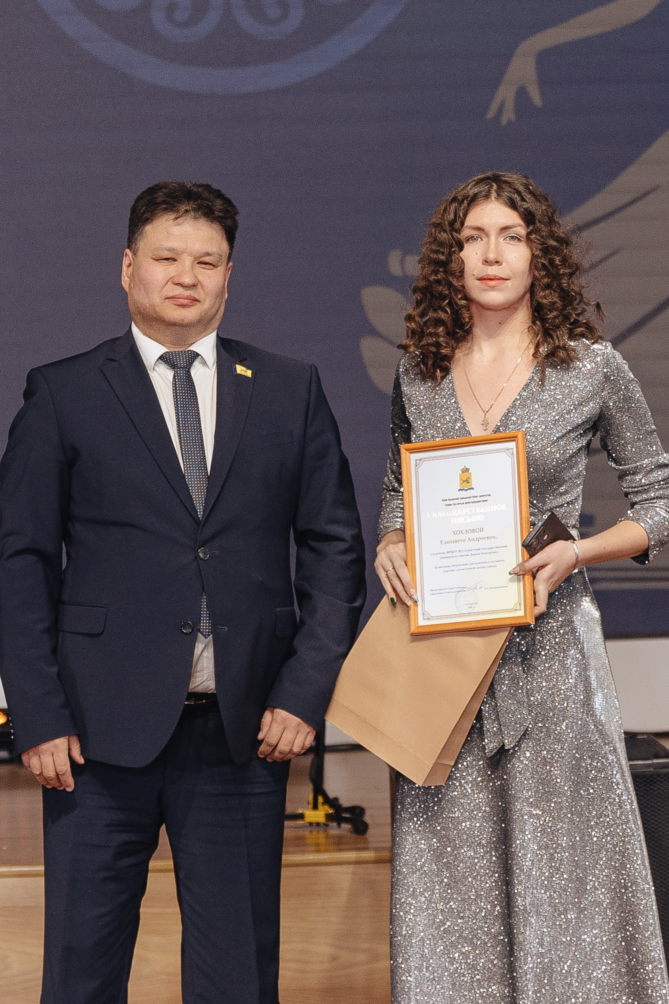 Студенческий бал. Свадебный и семейный фотограф в Улан-Удэ