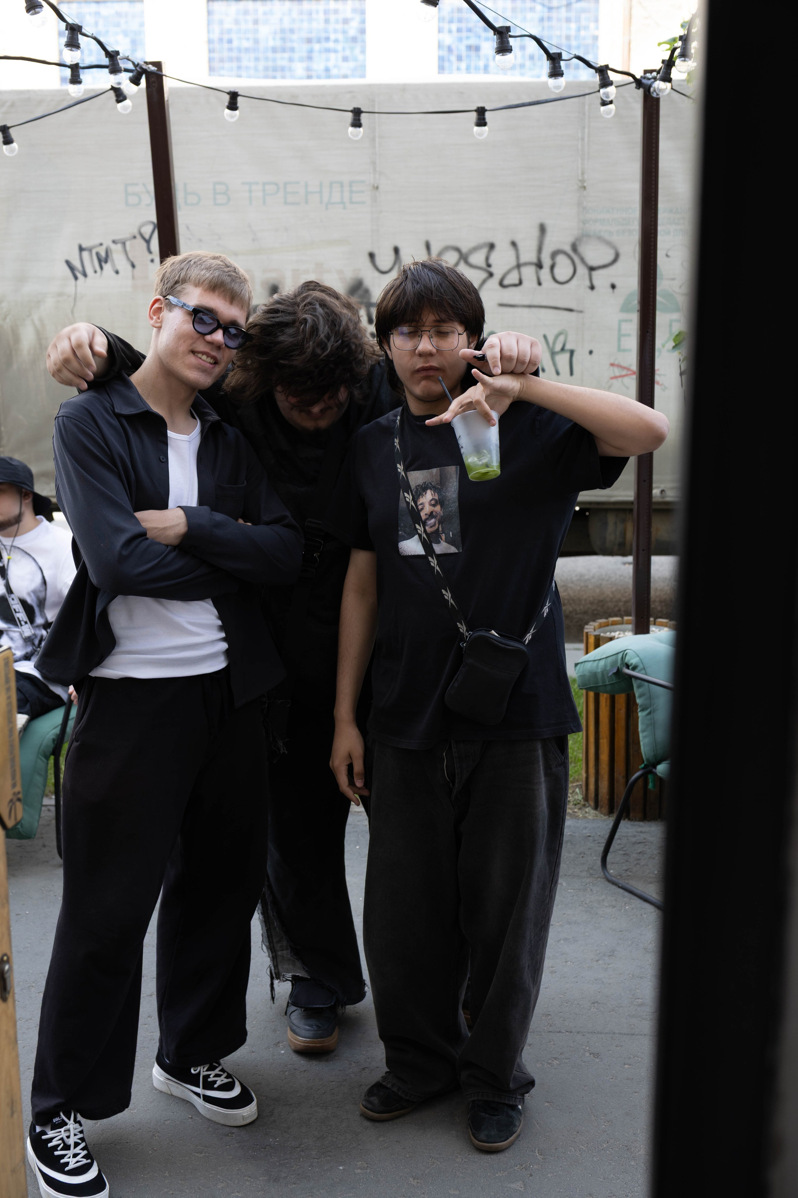 Утренняя вечеринка в Surf