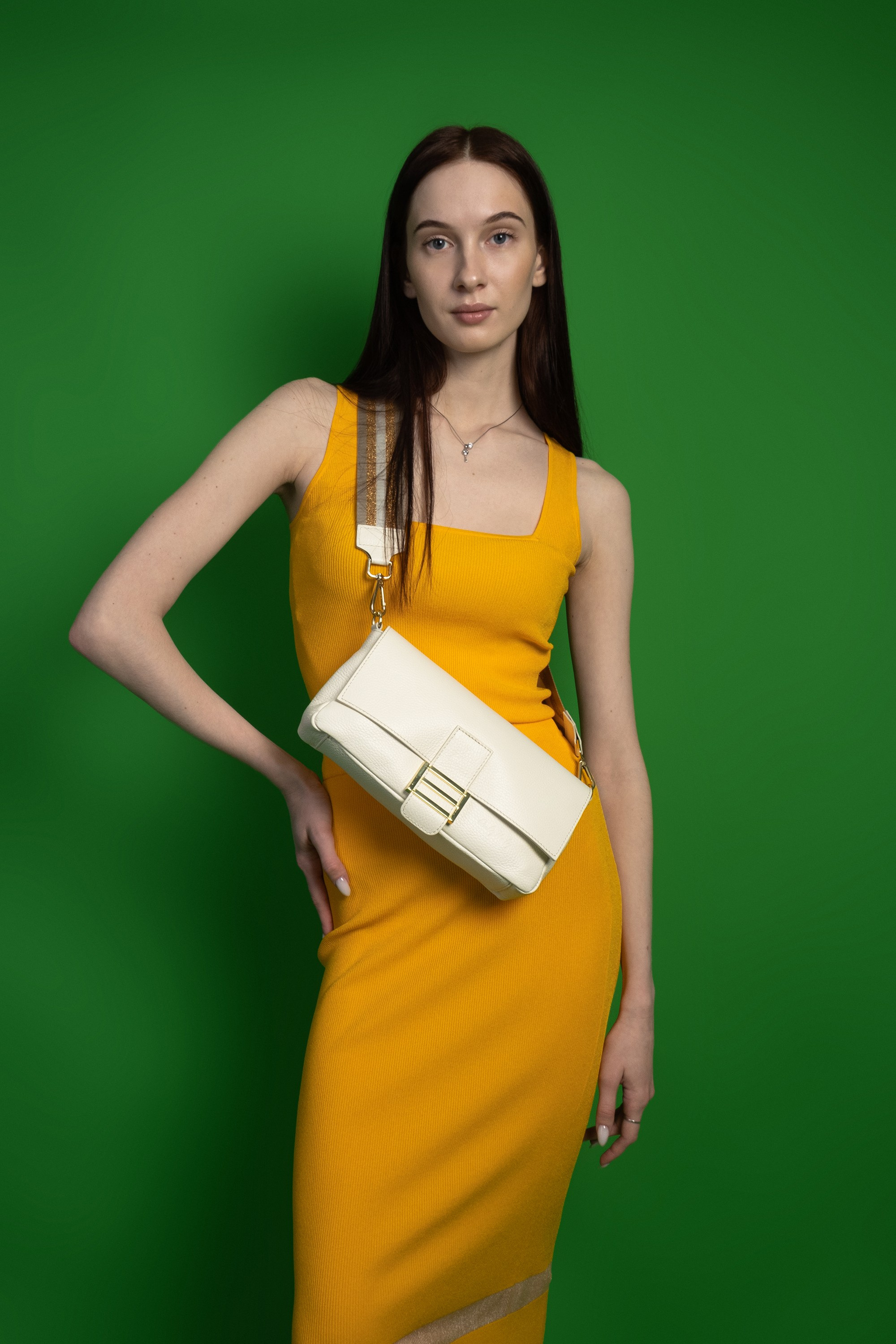 Имиджевая фотосессия для сумок. Предметный фотограф в Симферополе Антон Катунин