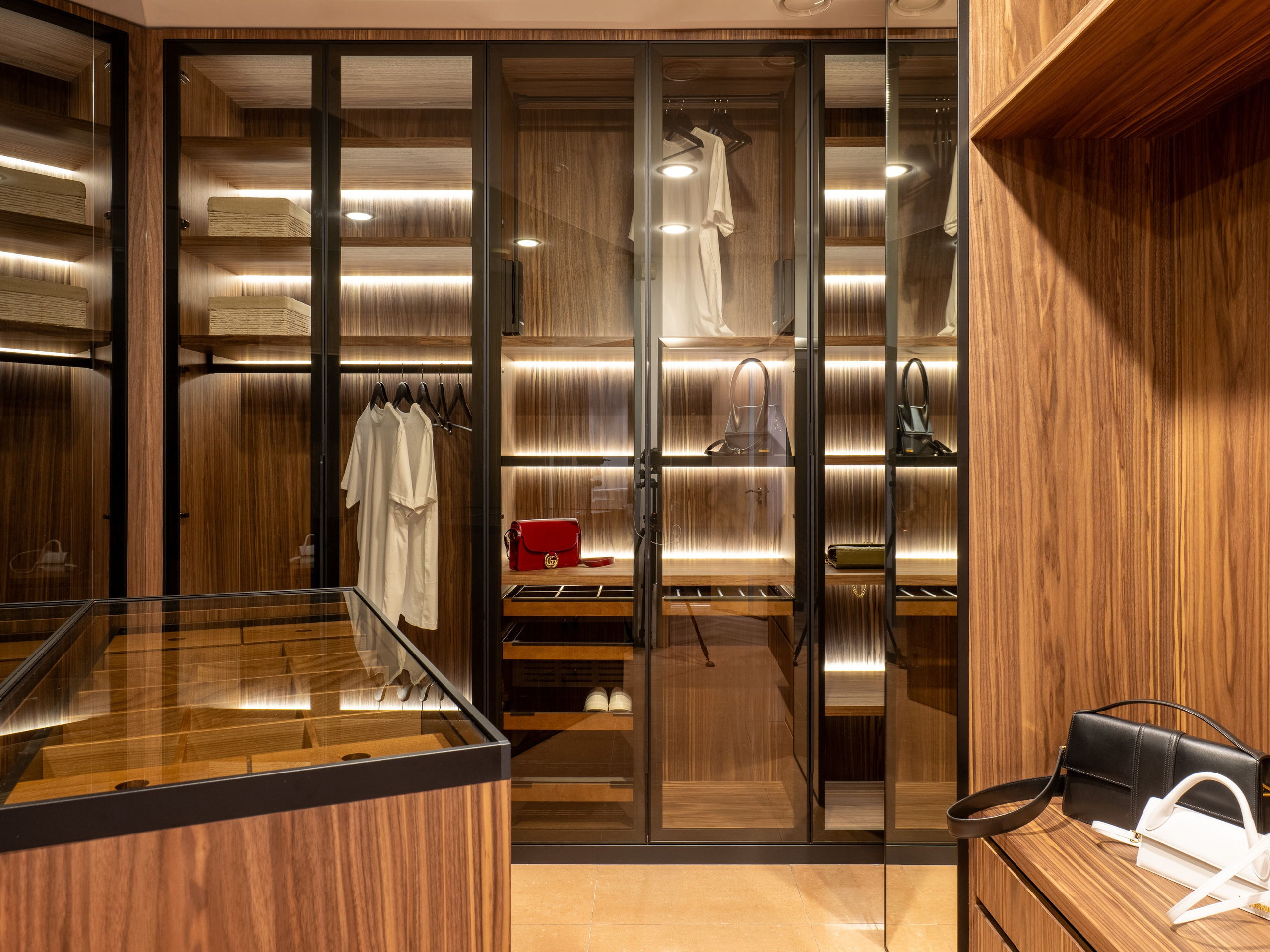 Гардеробная. Мебель на заказ