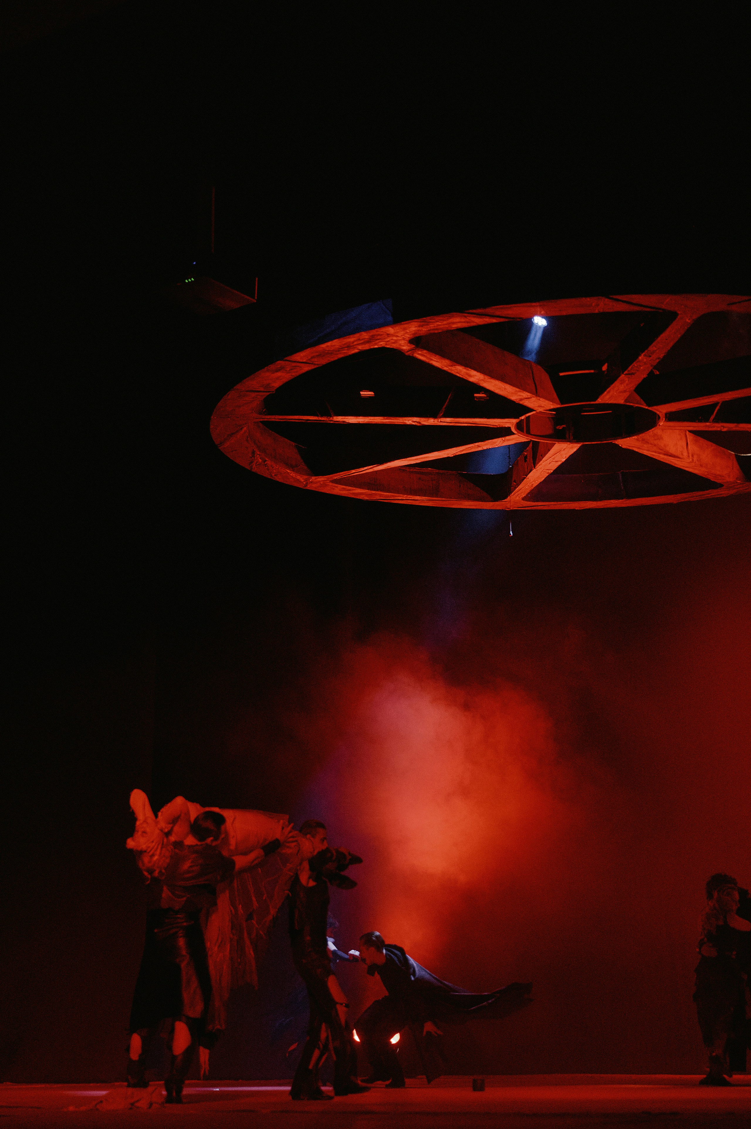 Жестокие Сердца. Театр драмы и комедии им. Комиссаржевской. Свадебный фотограф в Ростовe-на-Дону Анастасия Прутова