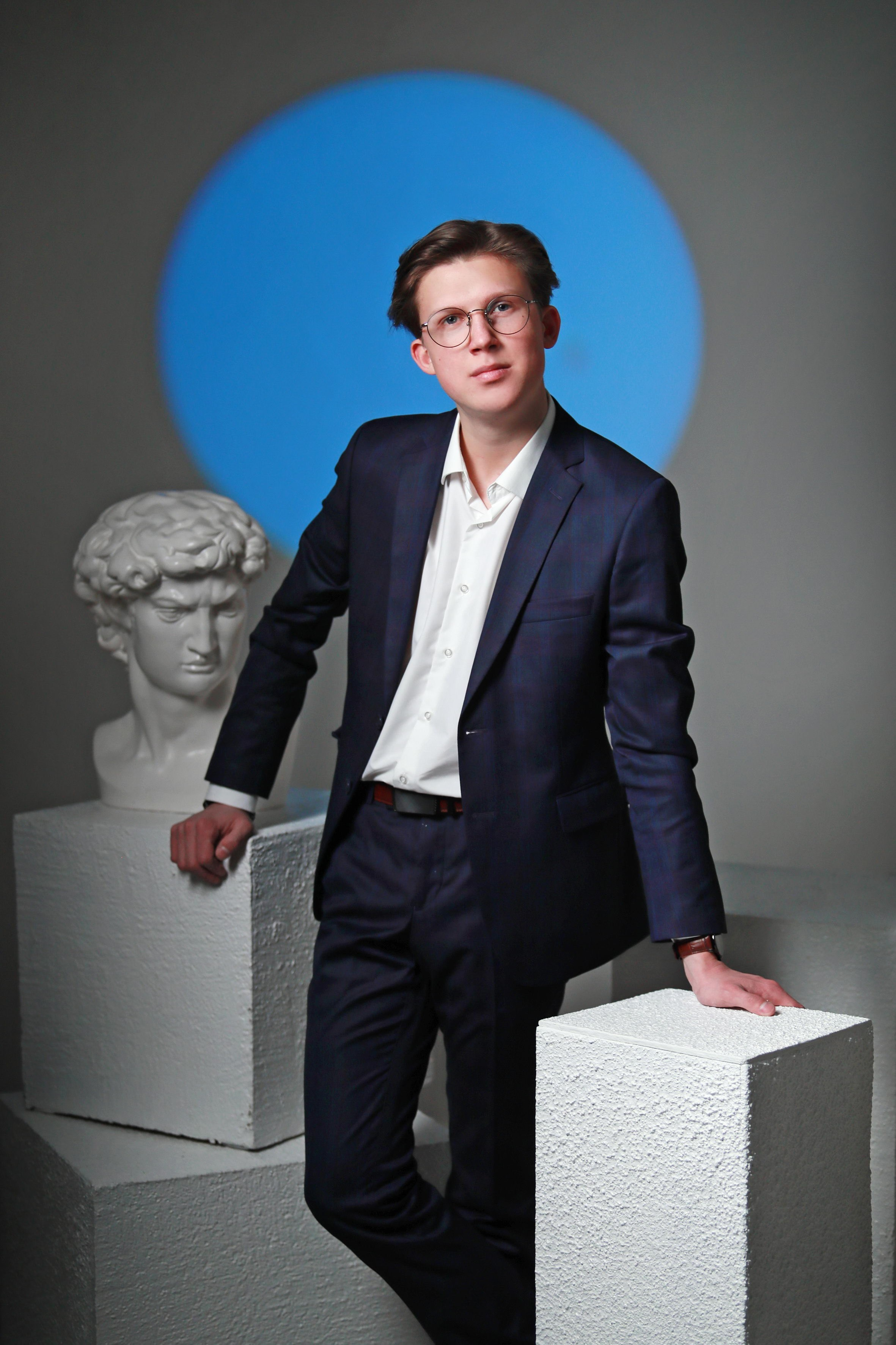 Альбомы для 9 и 11 класса. Создание стильных выпускных альбомов